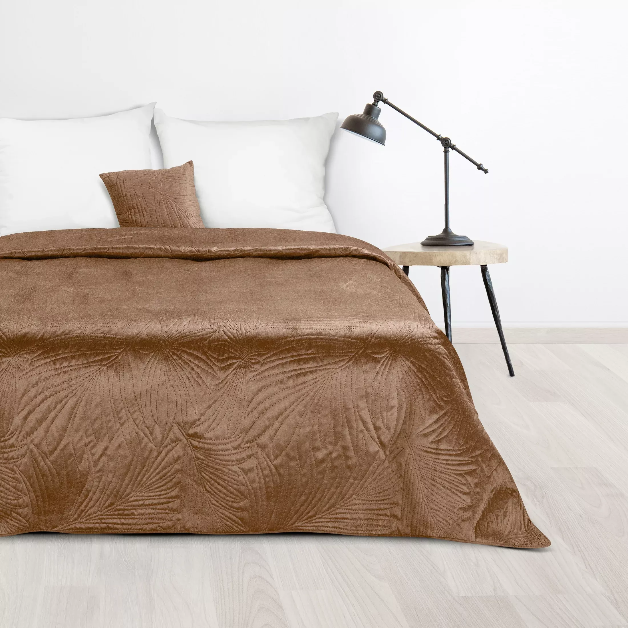 Narzuta welwetowa ceglasta 170x210 cm pikowana metodą hot press we wzór liści palmy LUIZ Design 91