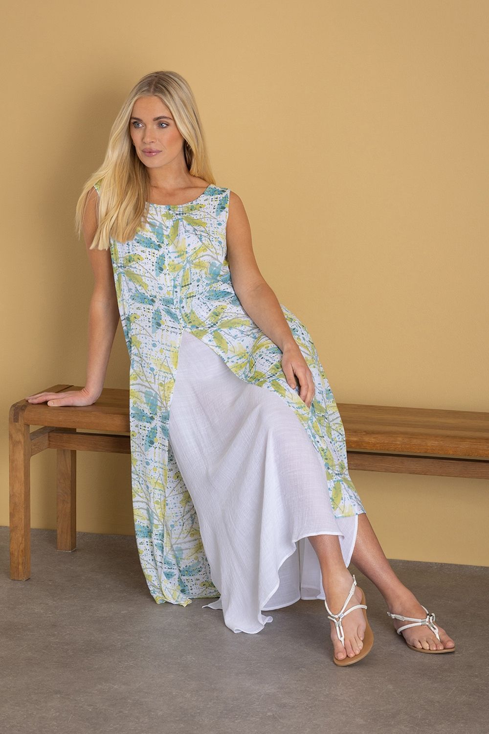 Klass. Printed Layered Sleeveless Maxi Dress