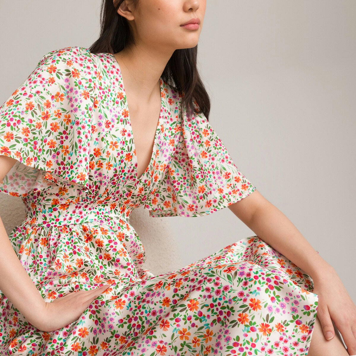 Robe longue évasée, avec décolleté dos
