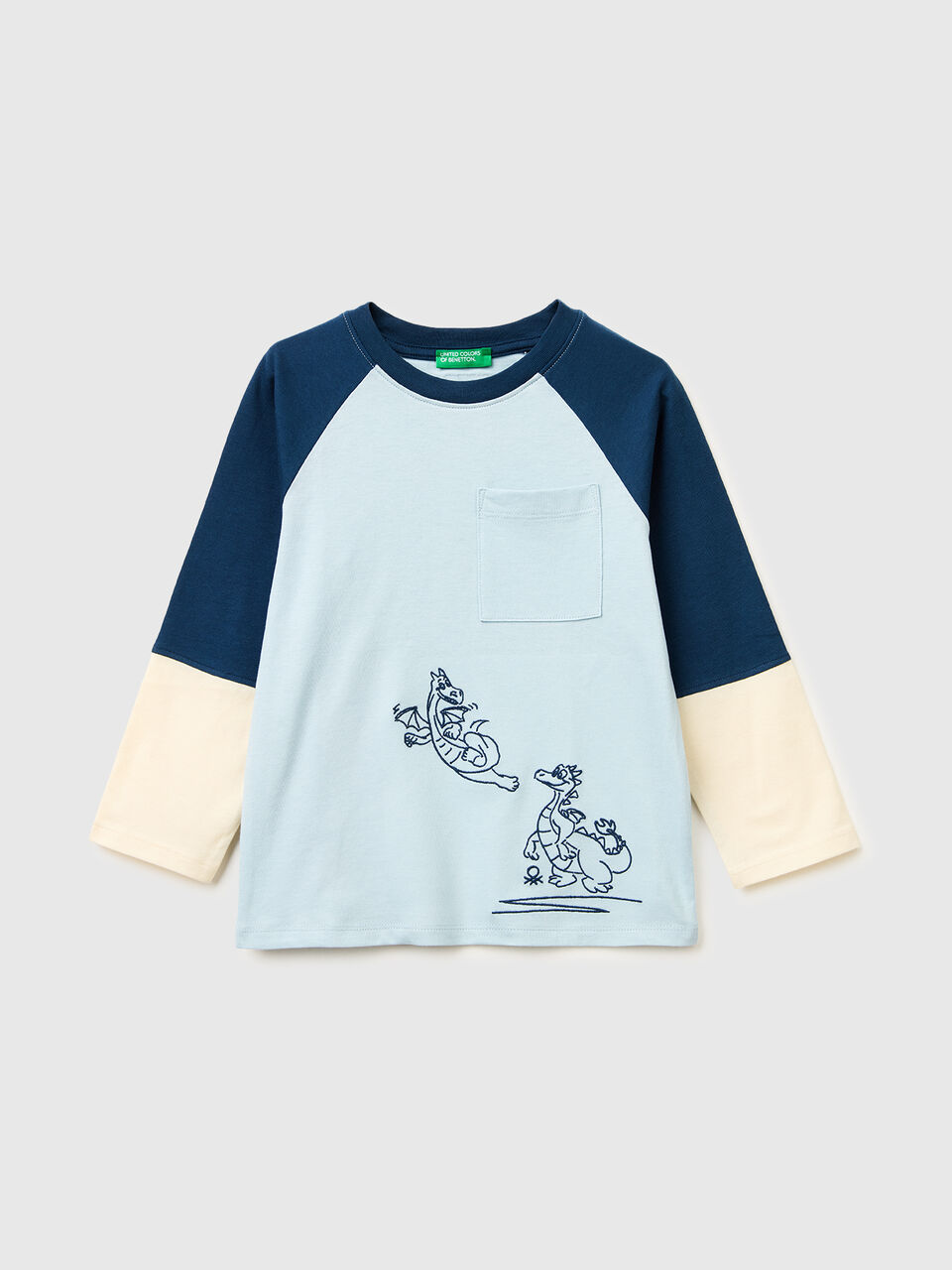 Color block T-shirt with print