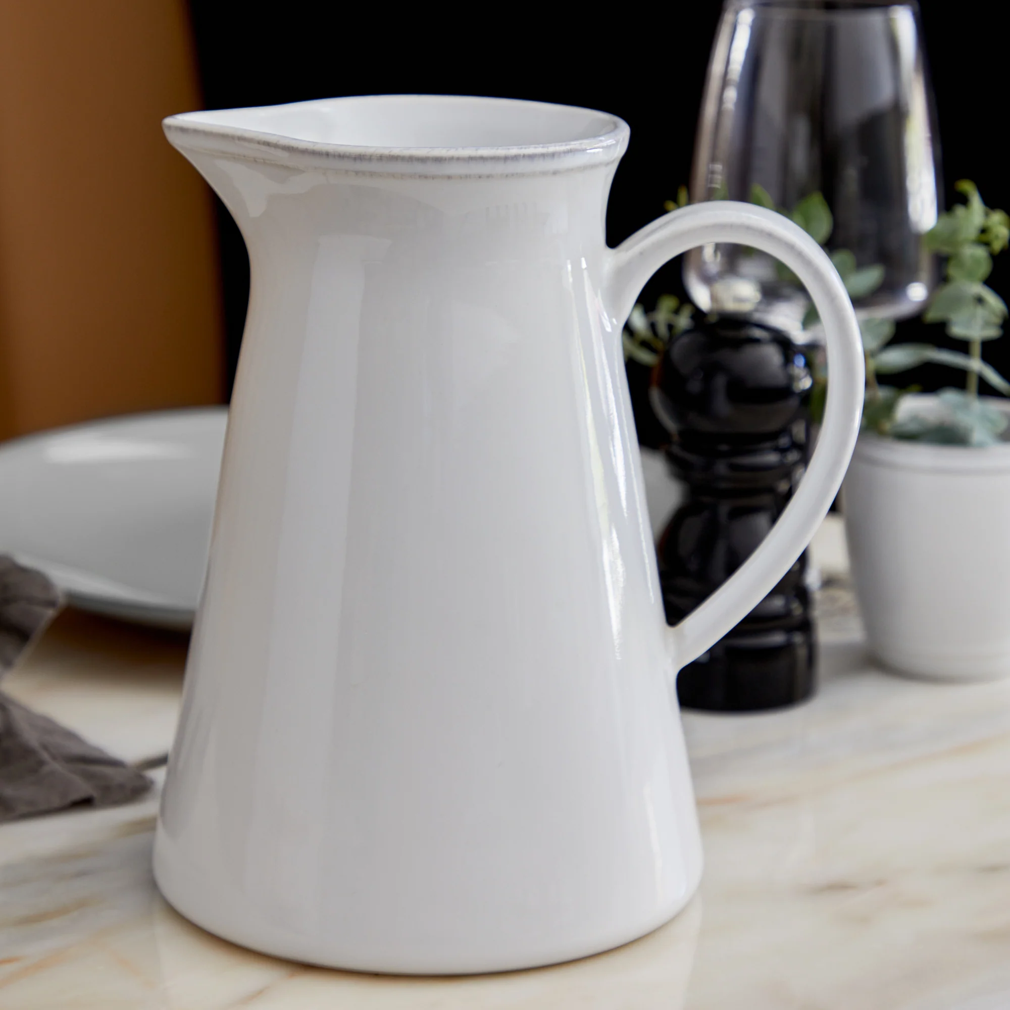 Pitcher Friso
