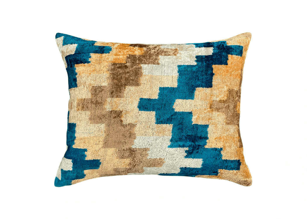 - Housse de coussin velours soie ikat  40x50 beige