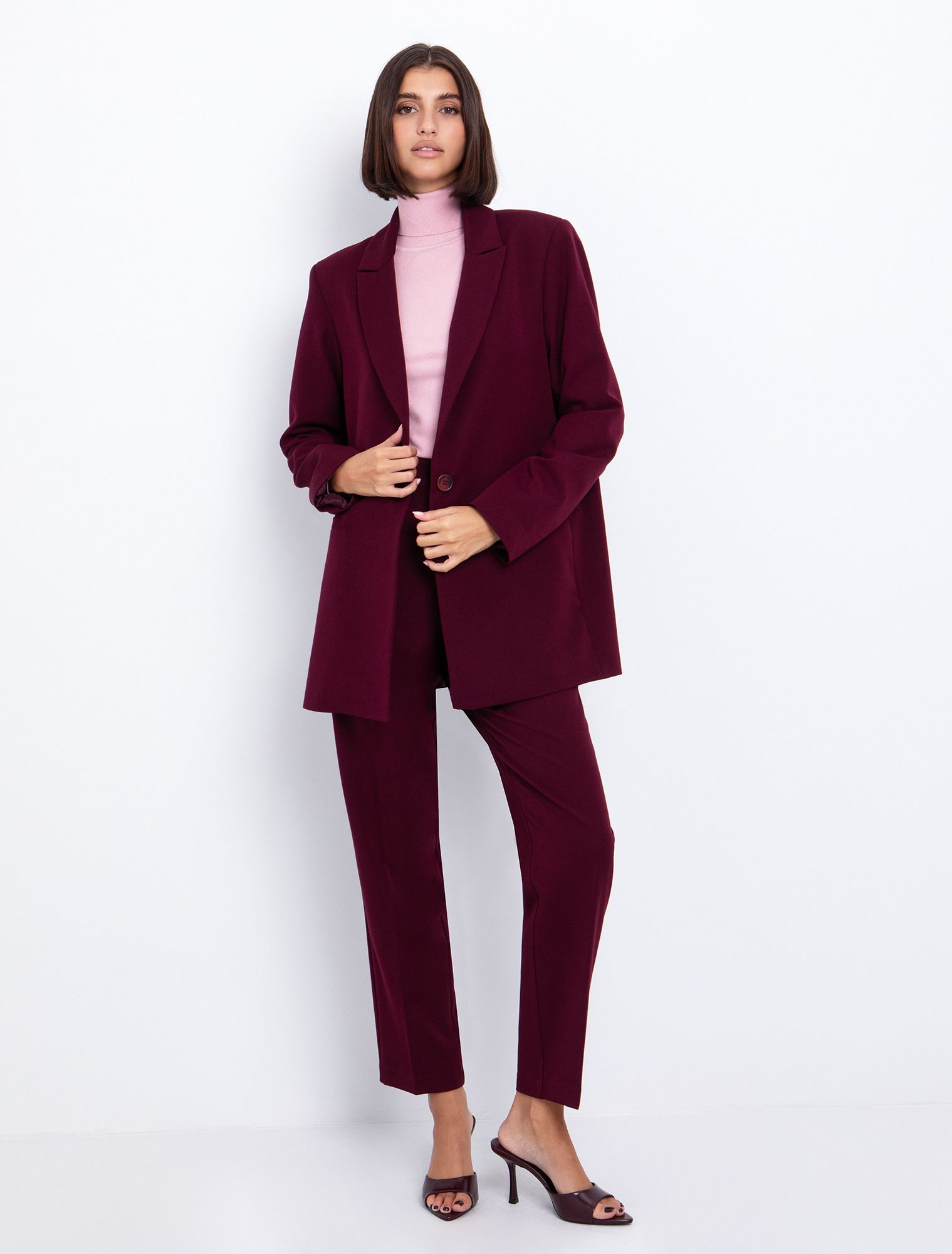 Office σακάκι σε ίσια γραμμή