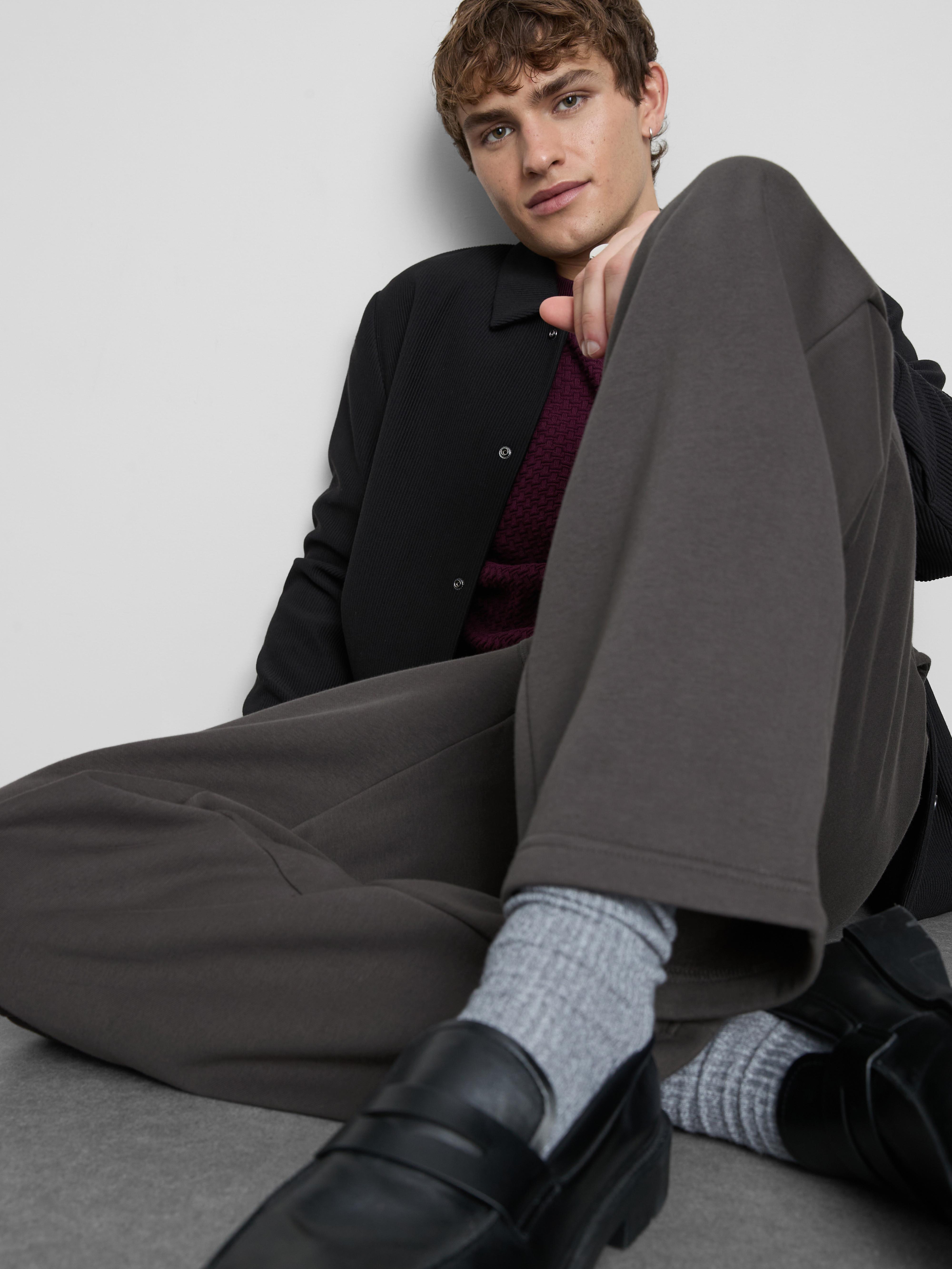 Essential Sweatpants