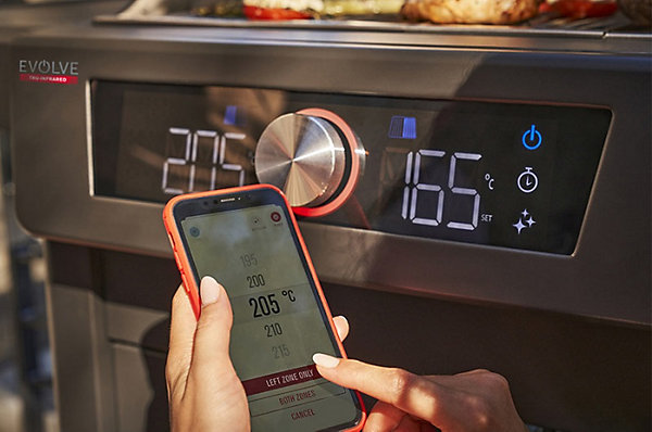 Barbecue électrique connecté Char-Broil Evolve