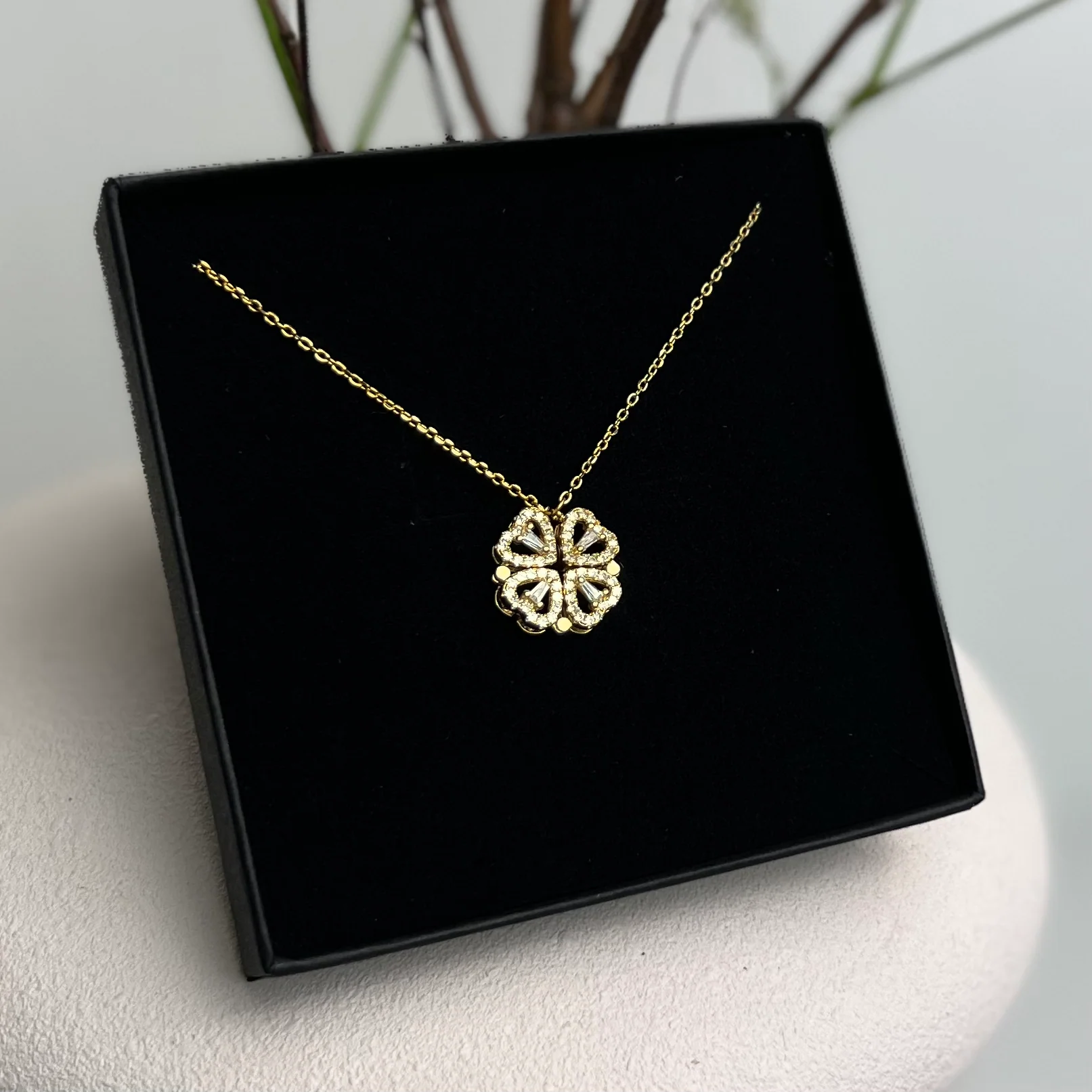 Necklace with clover & heart pendant gold-ice (925 silver)
