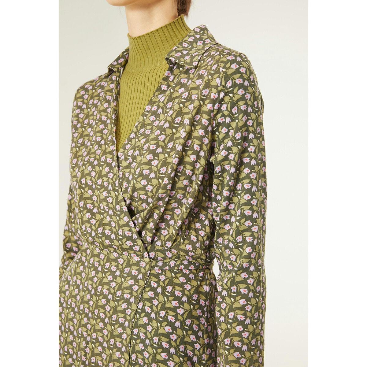 Robe imprimée col V