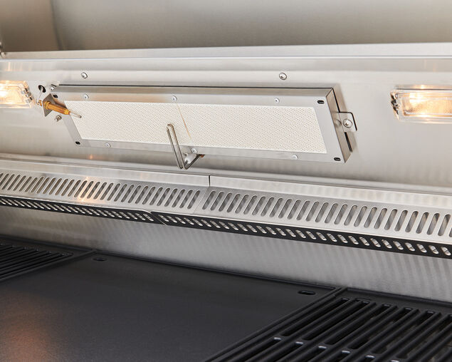 BeefEater 7000 Premium 4 Burner Flame Failure Build-In BBQ