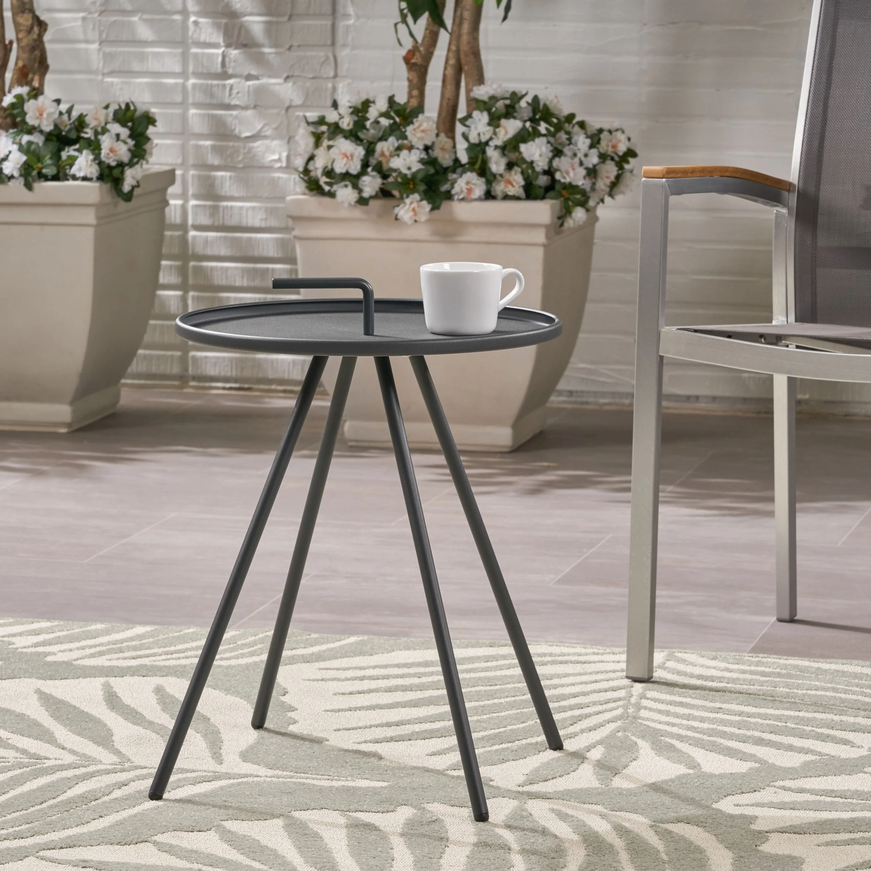 Vida Outdoor 16.5-inch Side Table with Steel Legs by Christopher Knight Home