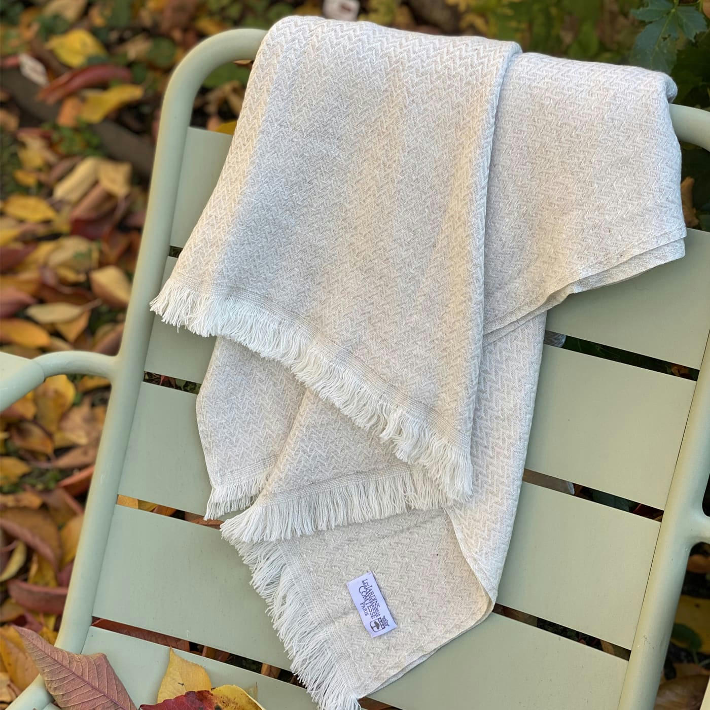 CAMEL - Plaid cachemire et laine chevrons gris argent/beige 130 x 230 cm