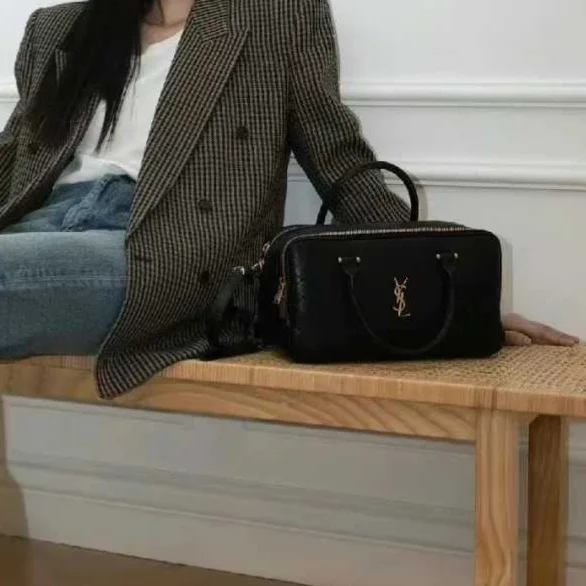 Saint Laurent Lambskin Lyia Quilted Duffle Bag (7A regular version)