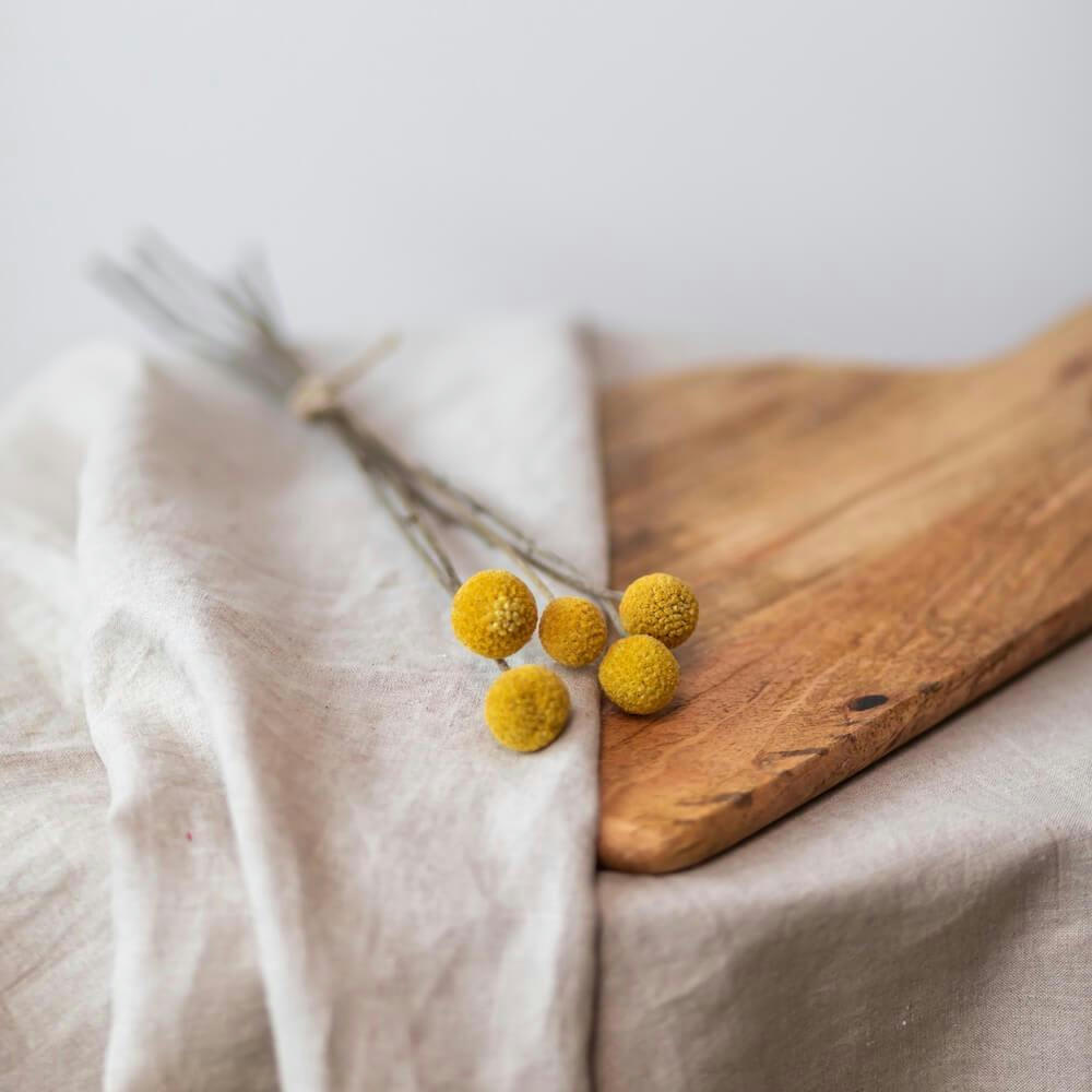 - Botte Craspedias jaunes