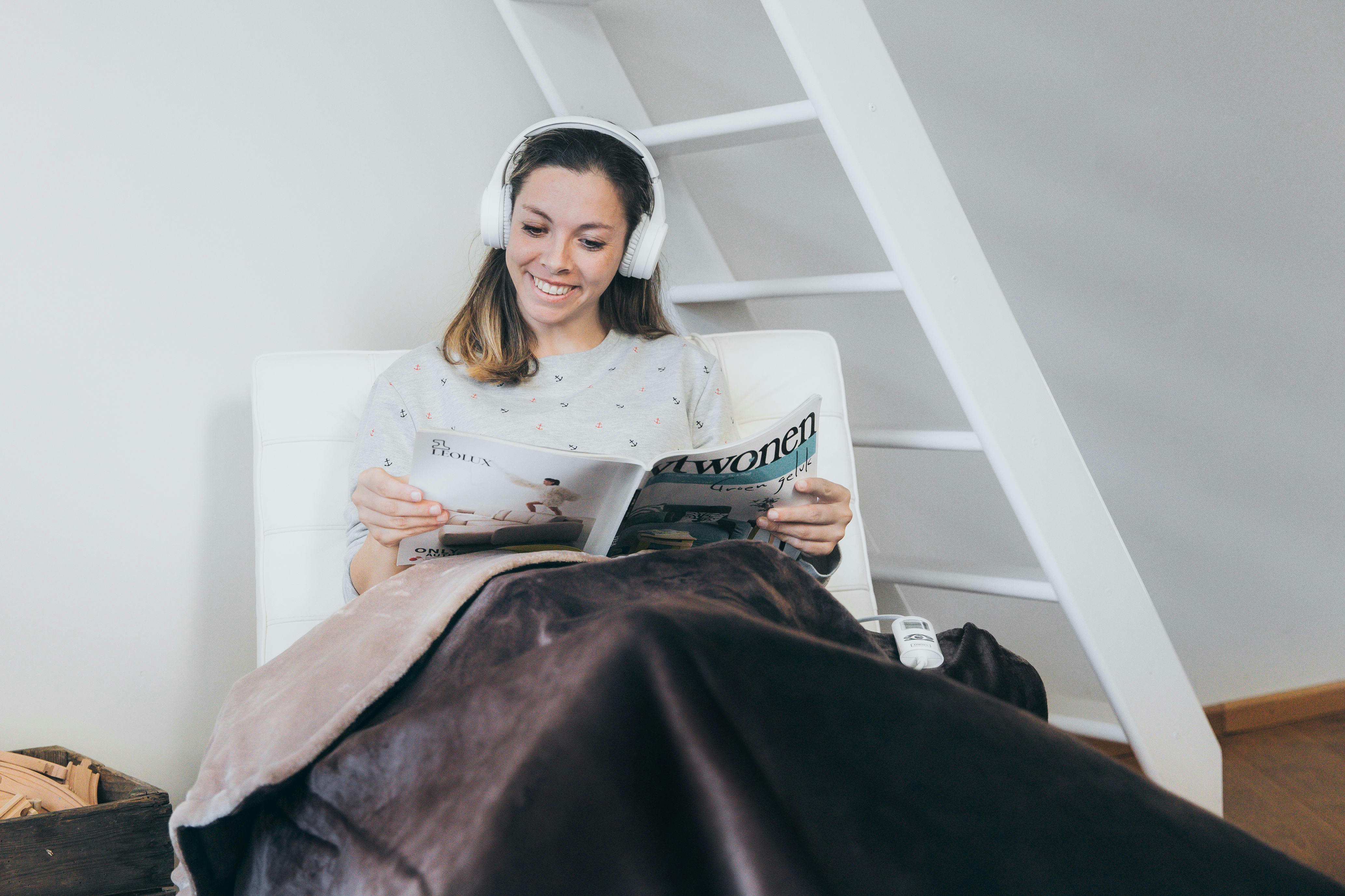 - Casque bluetooth blanc