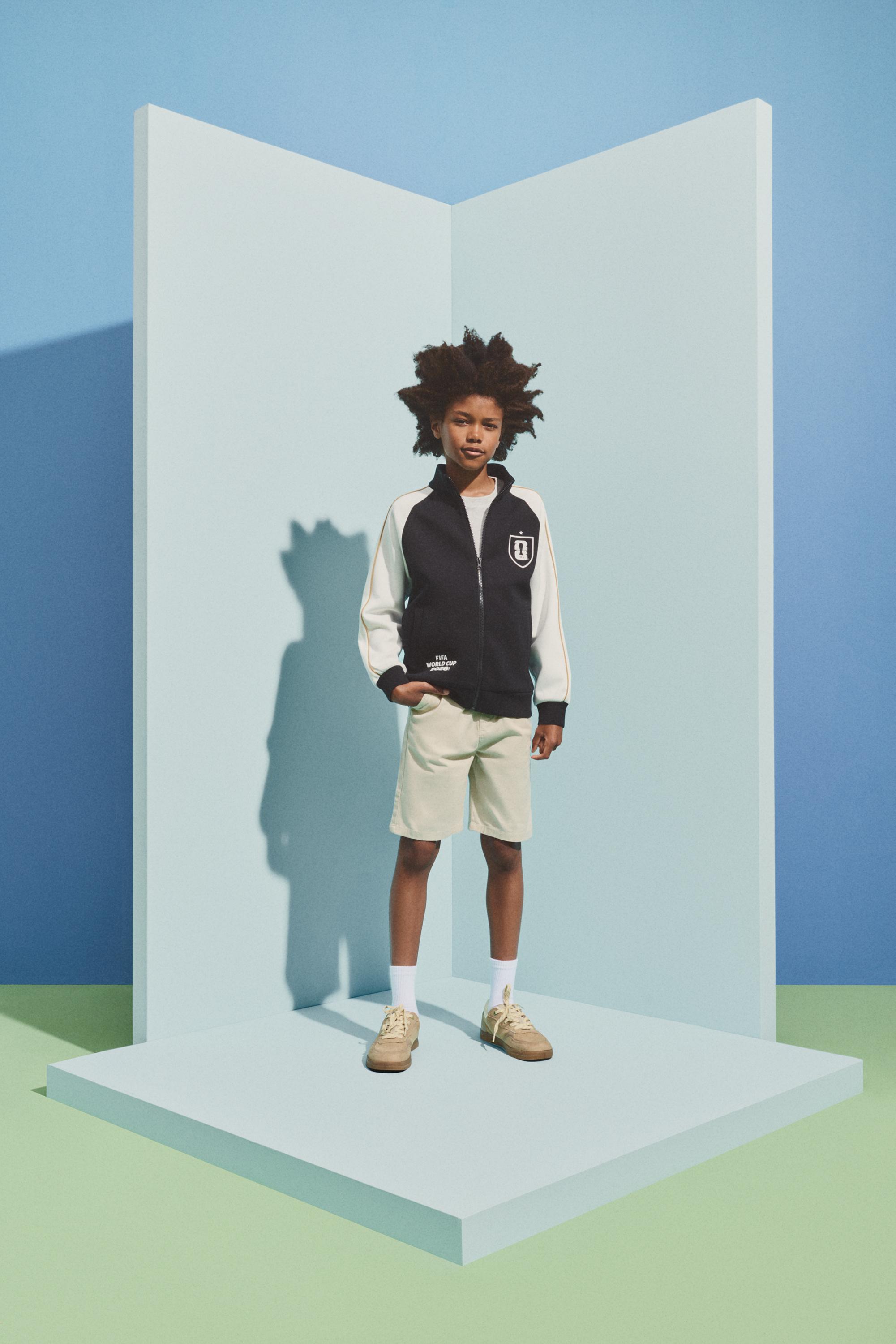 Niños | Sudadera cremallera FIFA World Cup TM 2026 Official Licensed Product