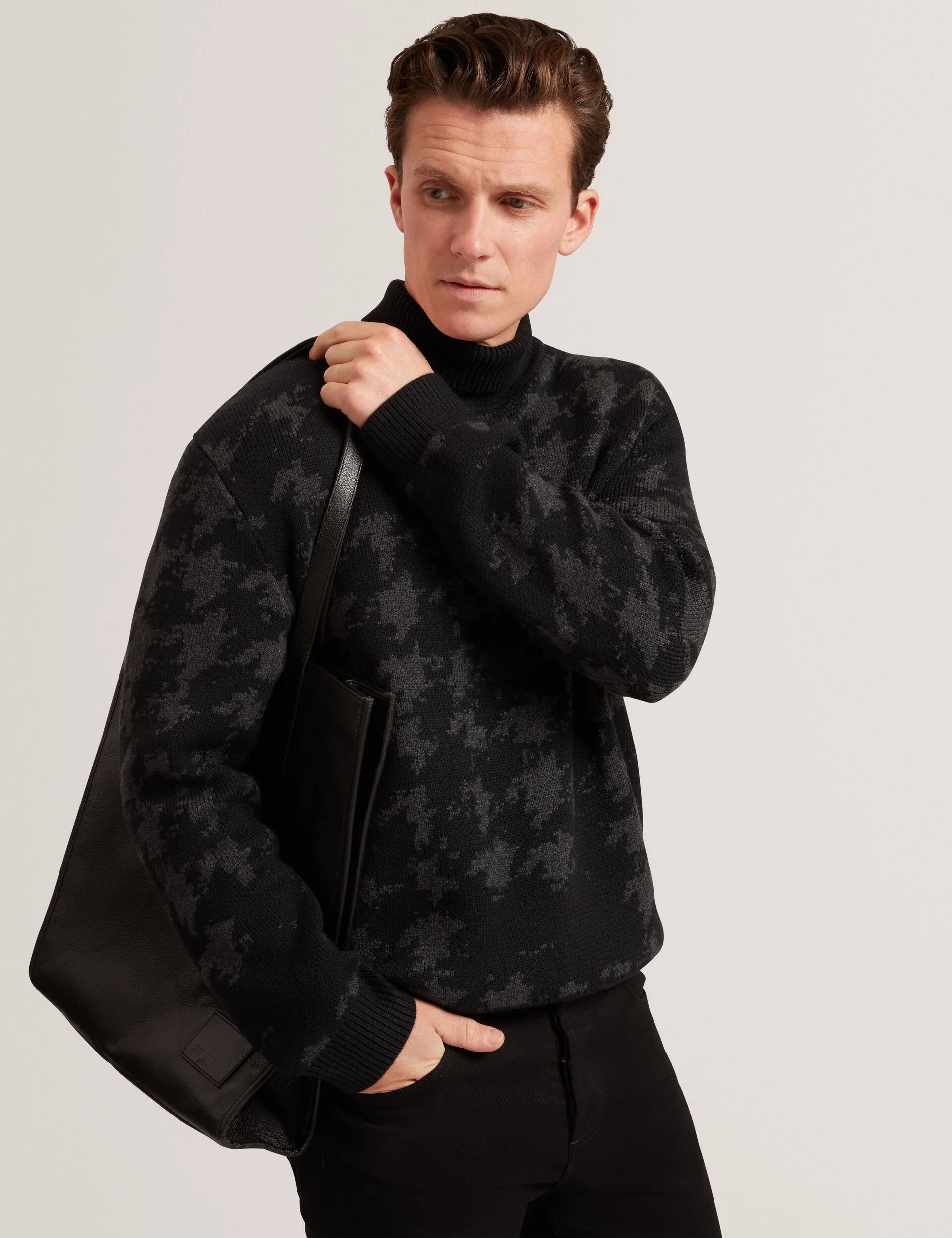 AIRLOR | BLACK