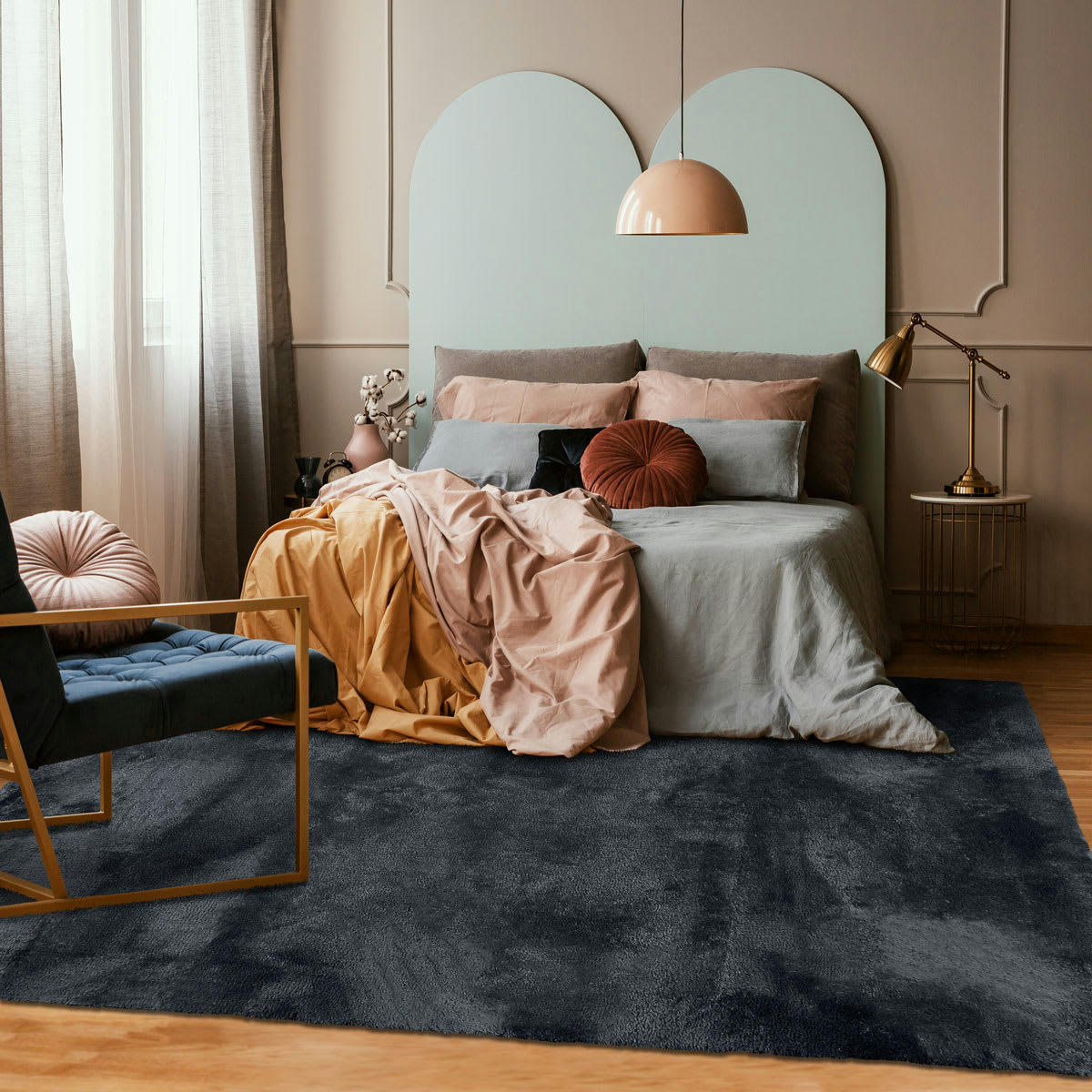 SAUVAGE - Tapis à poils longs extra-doux gris foncé 120x160