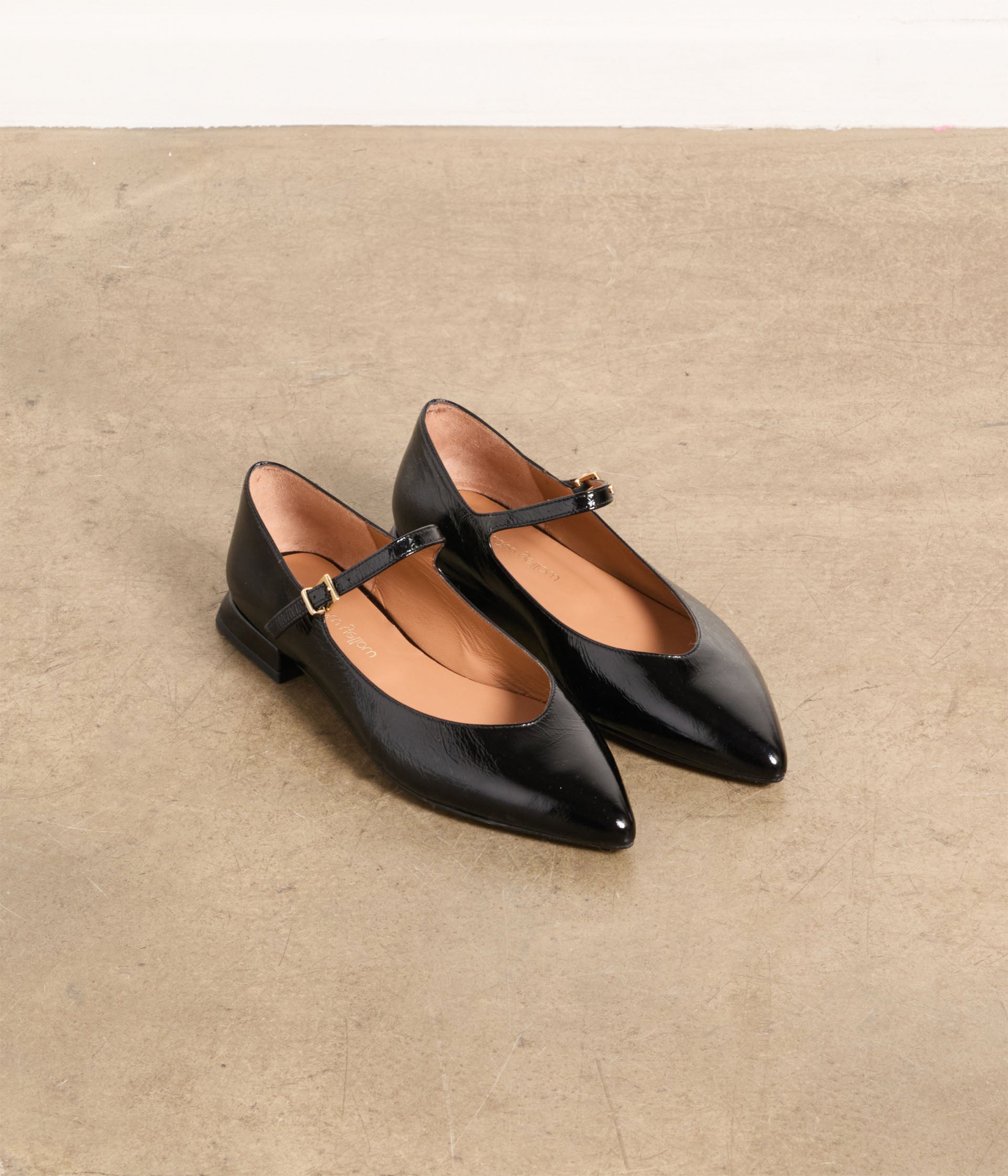 Babies vernies noires Claudia
