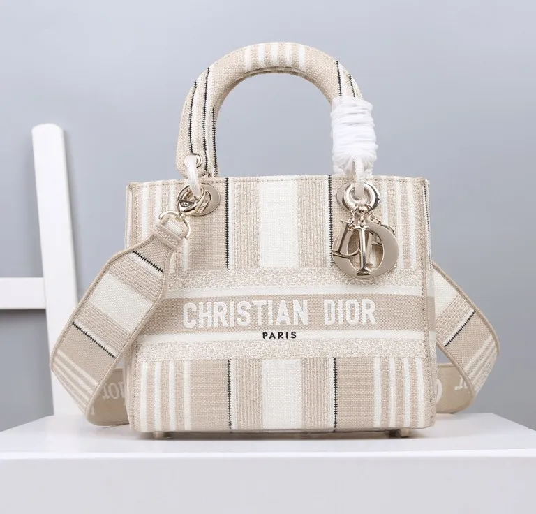 Dior The LADY D-LITE Bag Gray Toile de Jouy Reverse Embroidery M0565ORGO_M932