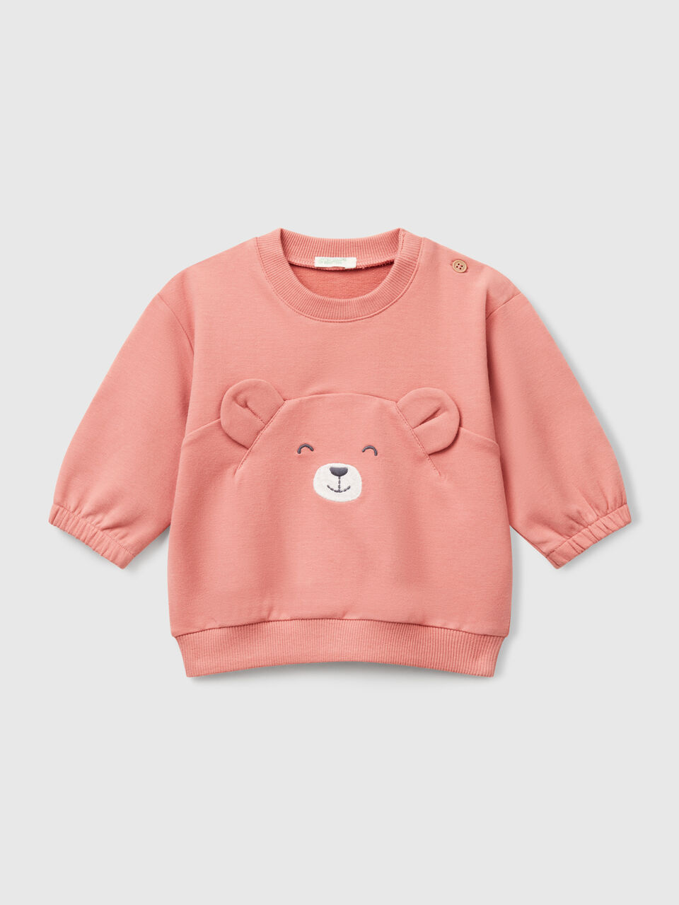 Sweatshirt with embroidery and patches