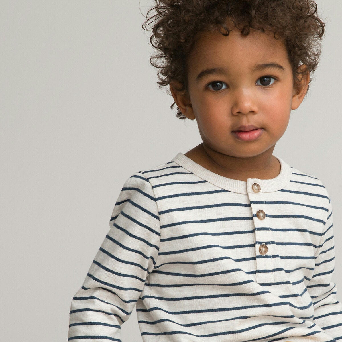 Lot de 2 t-shirts col tunisien coton