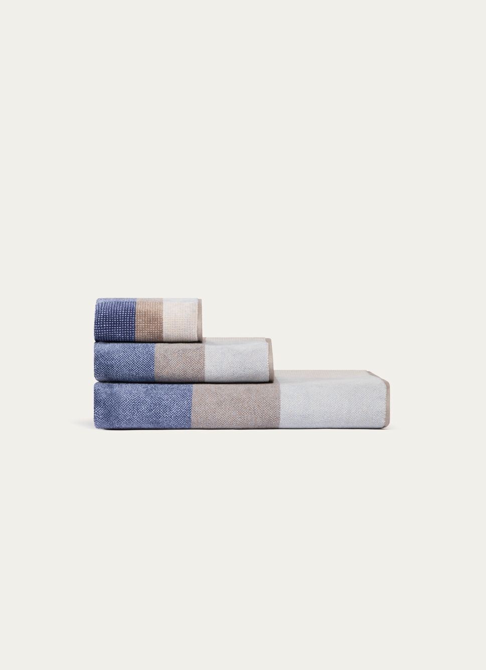 SERVIETTE DE BAIN EN VELOURS à CARREAUX BLEU FONCÉ