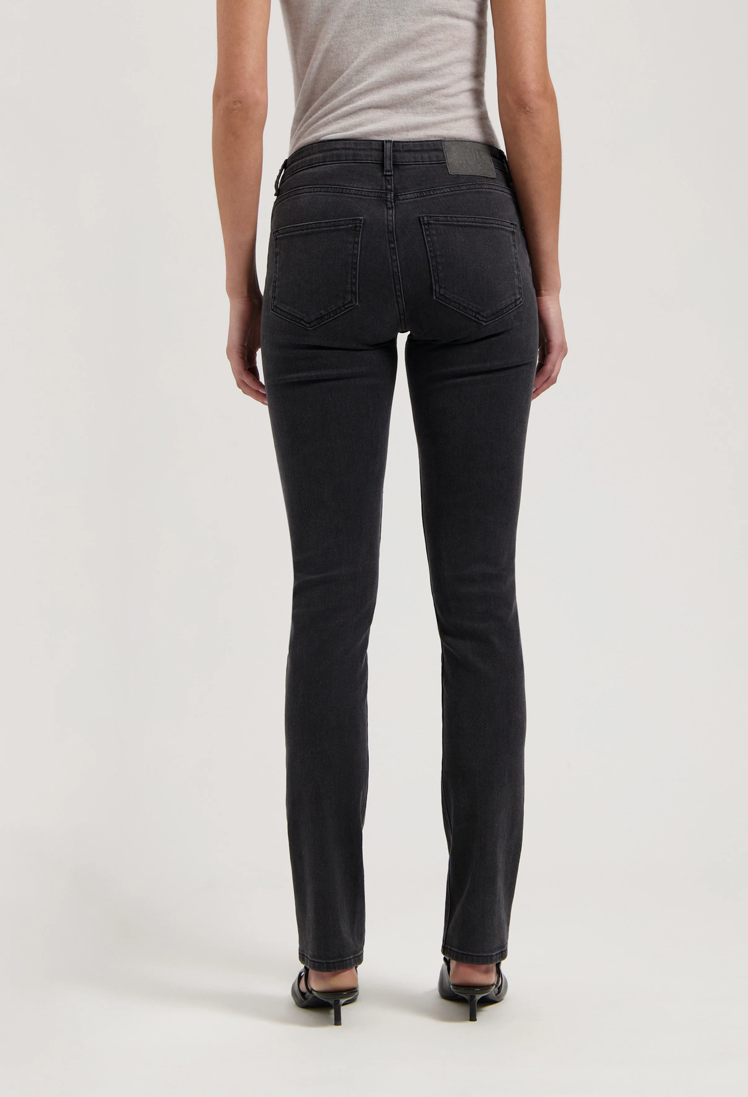 Faye Low Slim - Stone Black