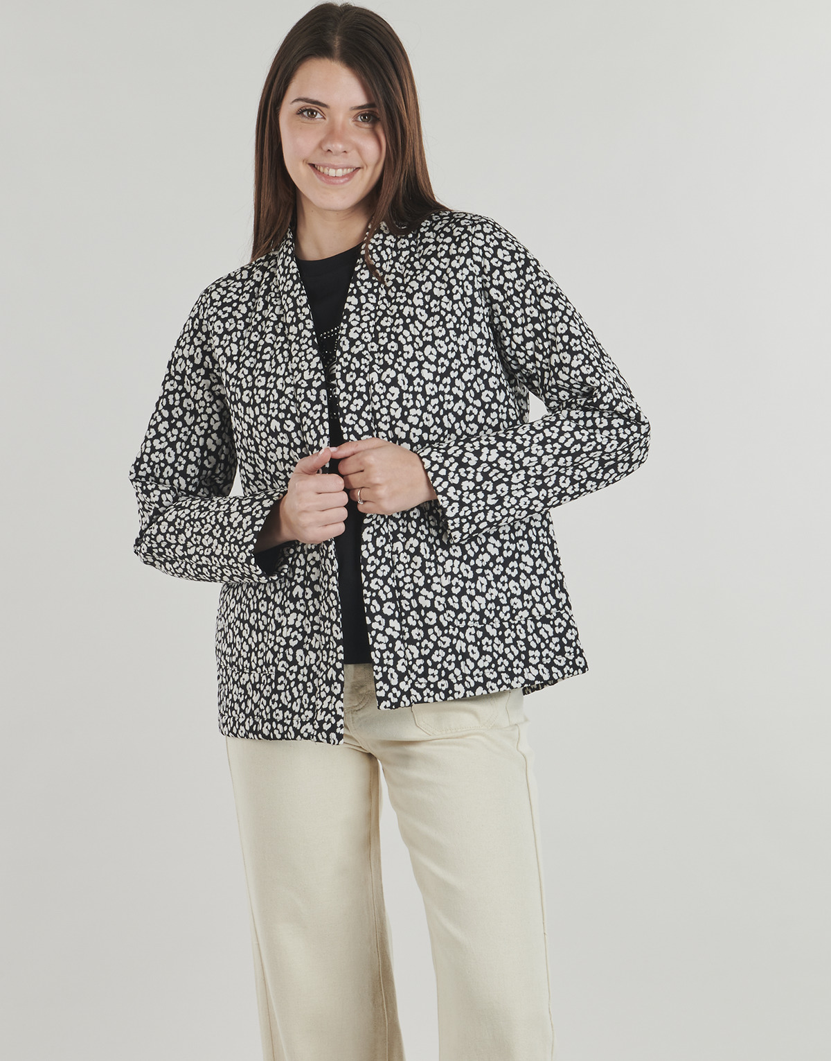 Vero Moda - VMIDALIA AMELA L/S JACKET - Black / White