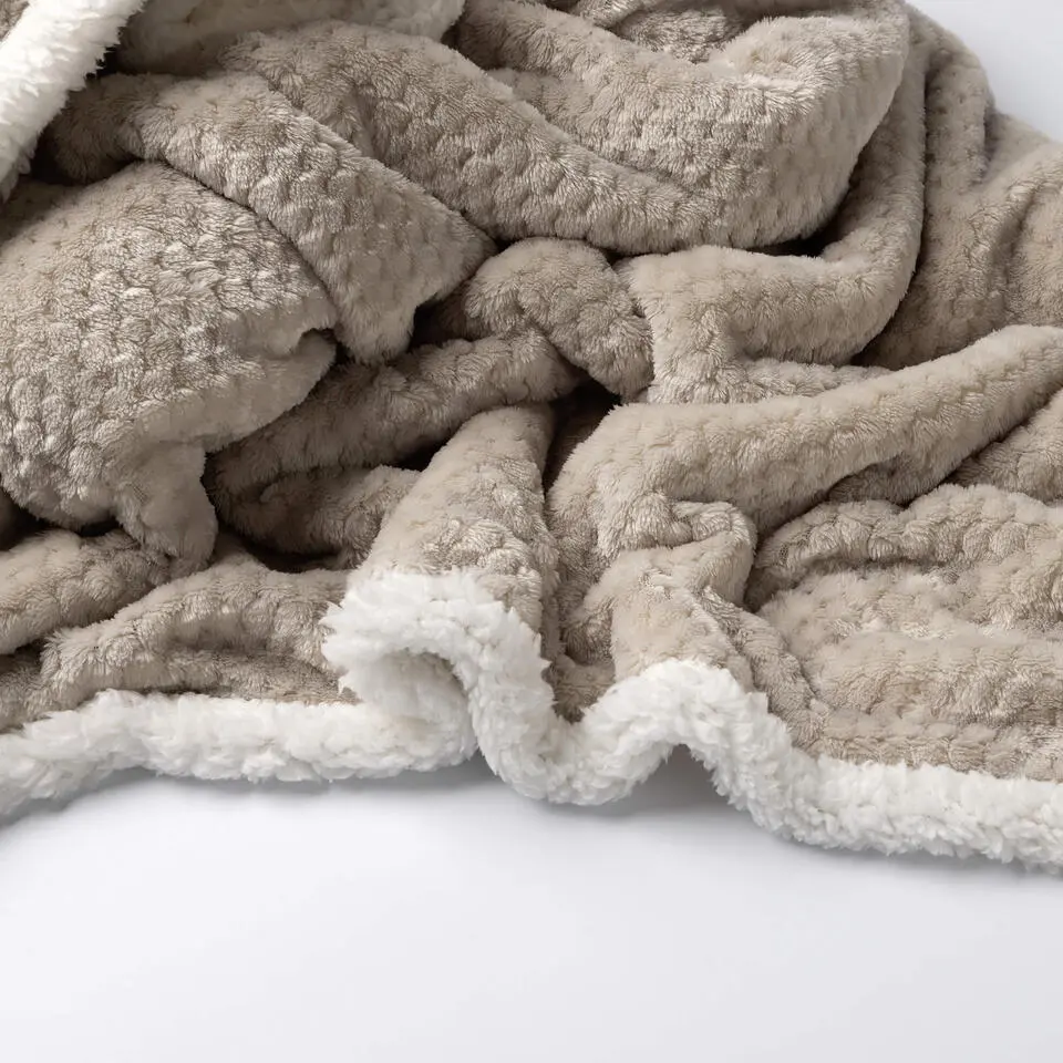 Plaid Cody - Pumice Stone - 150x200 cm