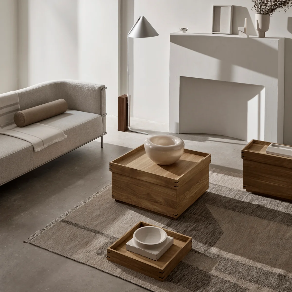 Kristina Dam Studio - Japanese Tray Table S, Eiche geölt (dunkel)