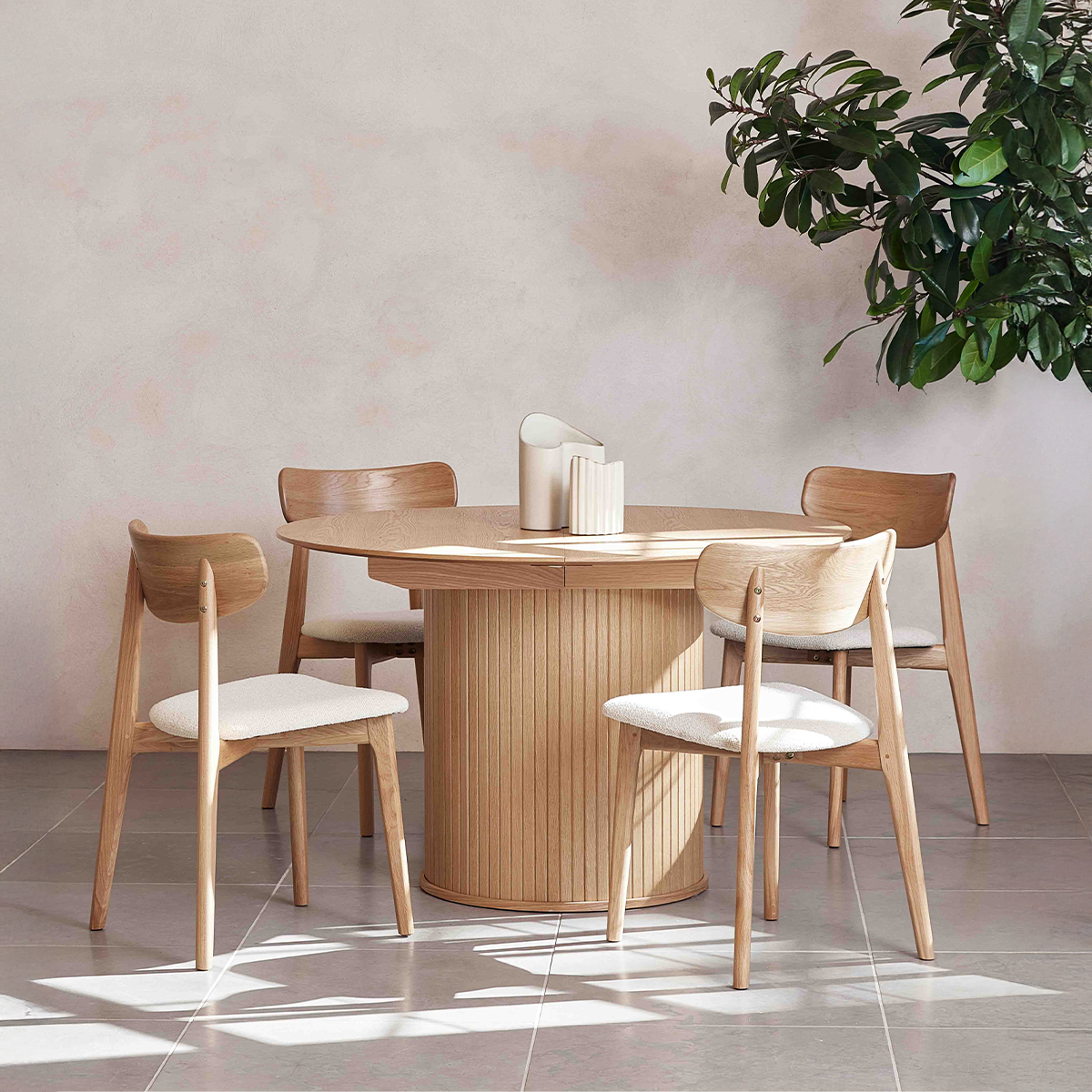 Olivine Eline Eetkamerstoel Bouclé Wit