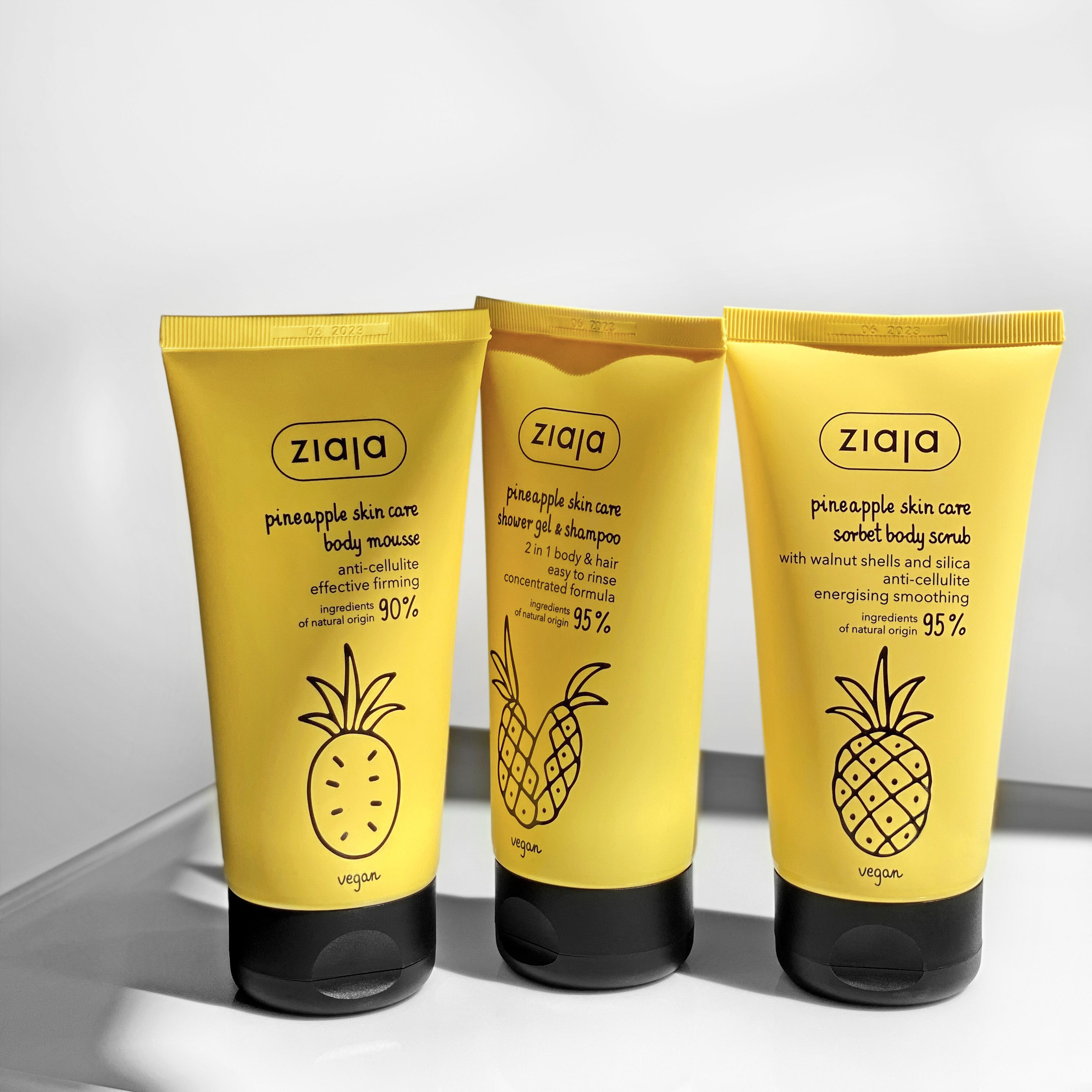 Ziaja Pineapple Shower Gel & Shampoo 2 In 1 160ml