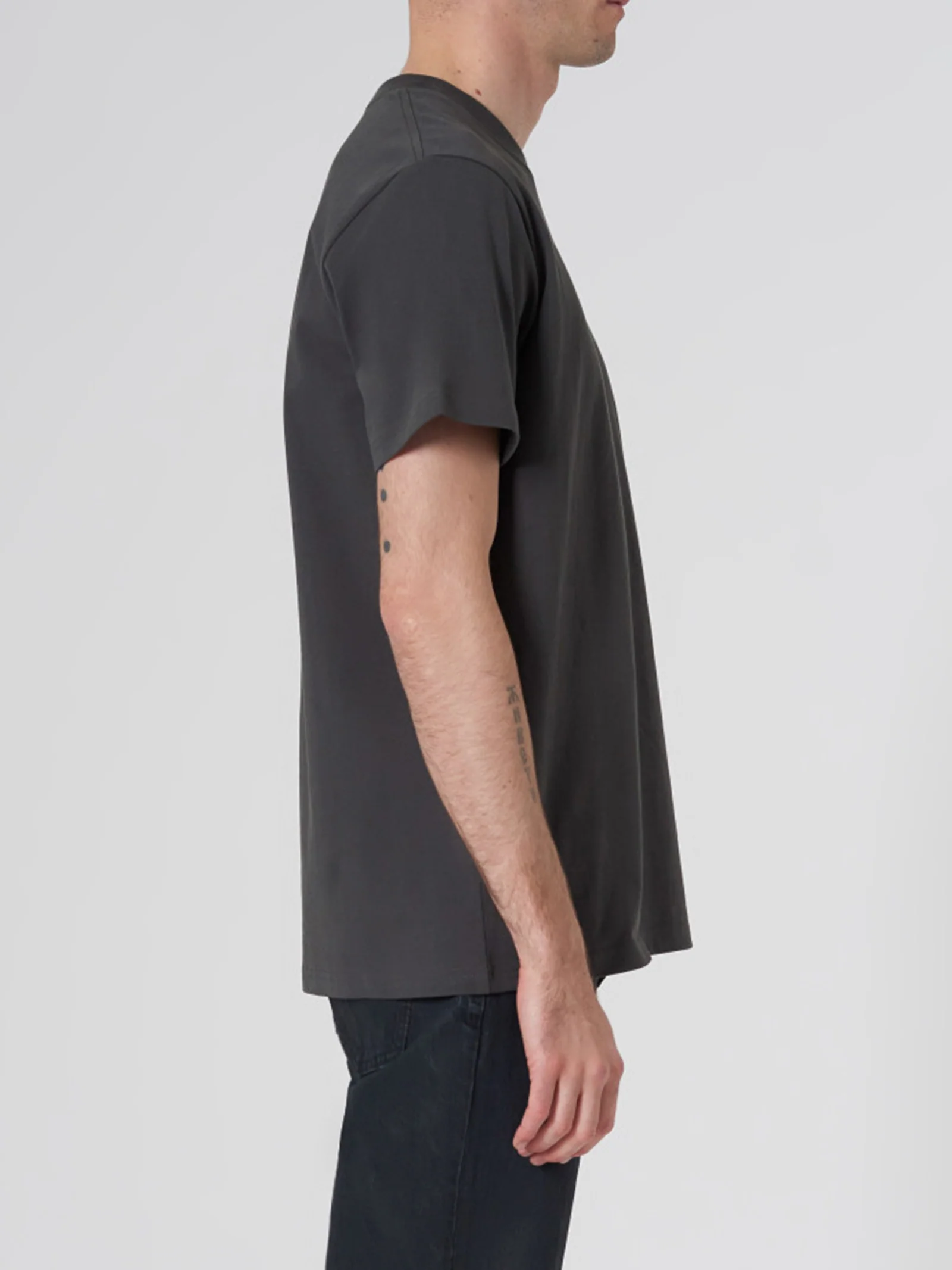 Neuw Premium T-Shirt