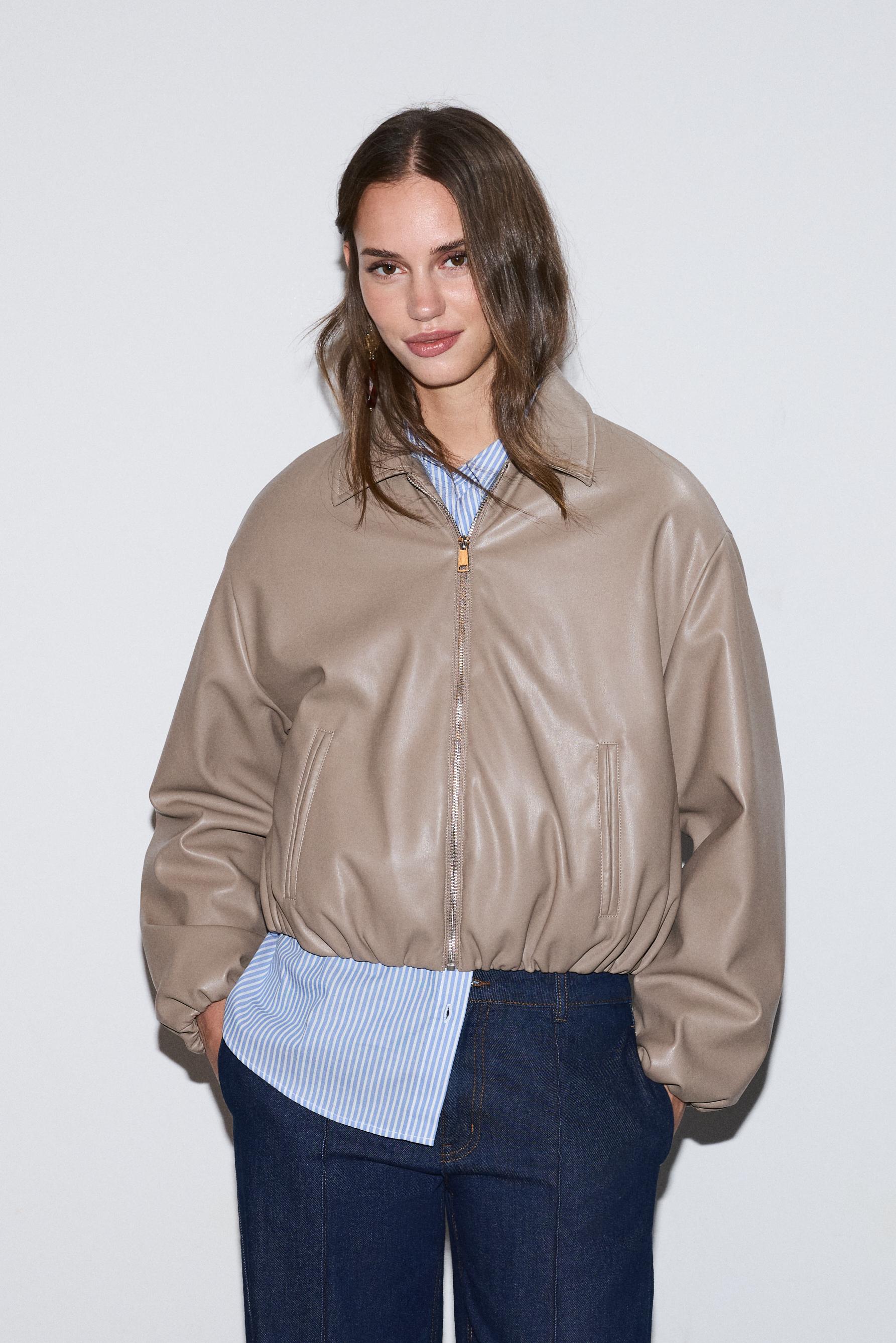 Cazadora bomber acolchada efecto piel