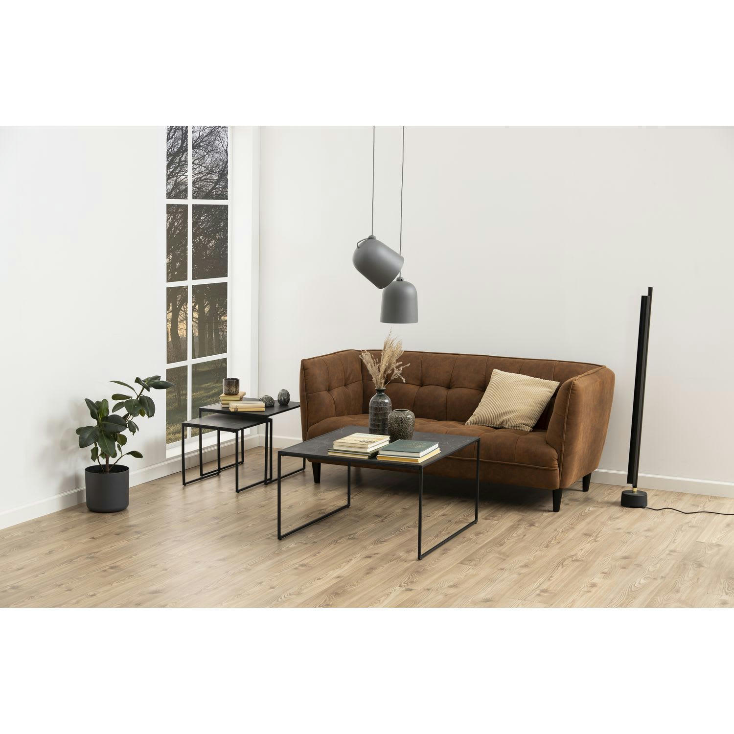 FÉLICE - Table basse carré en mélaminé et métal noir