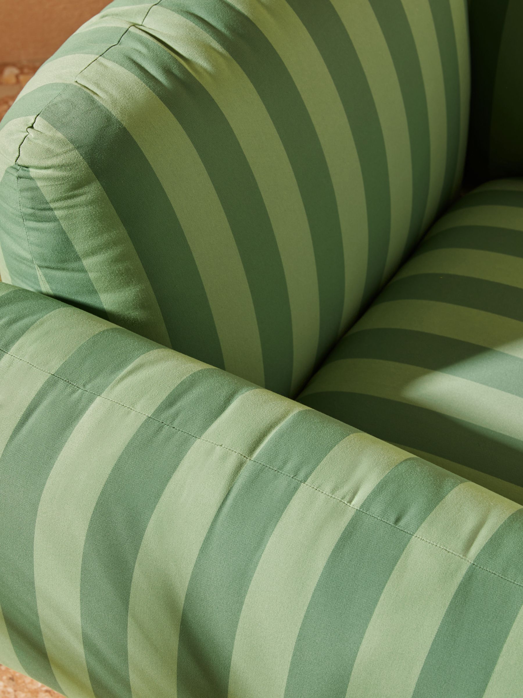 Samaya Outdoor Garden Lounge Chair in Green Stripe
