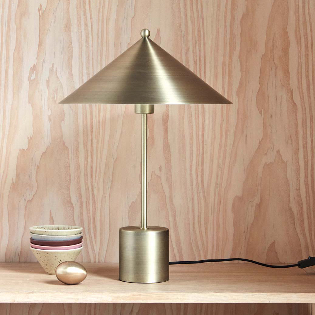 OYOY Kasa Tafellamp - Brushed Brass