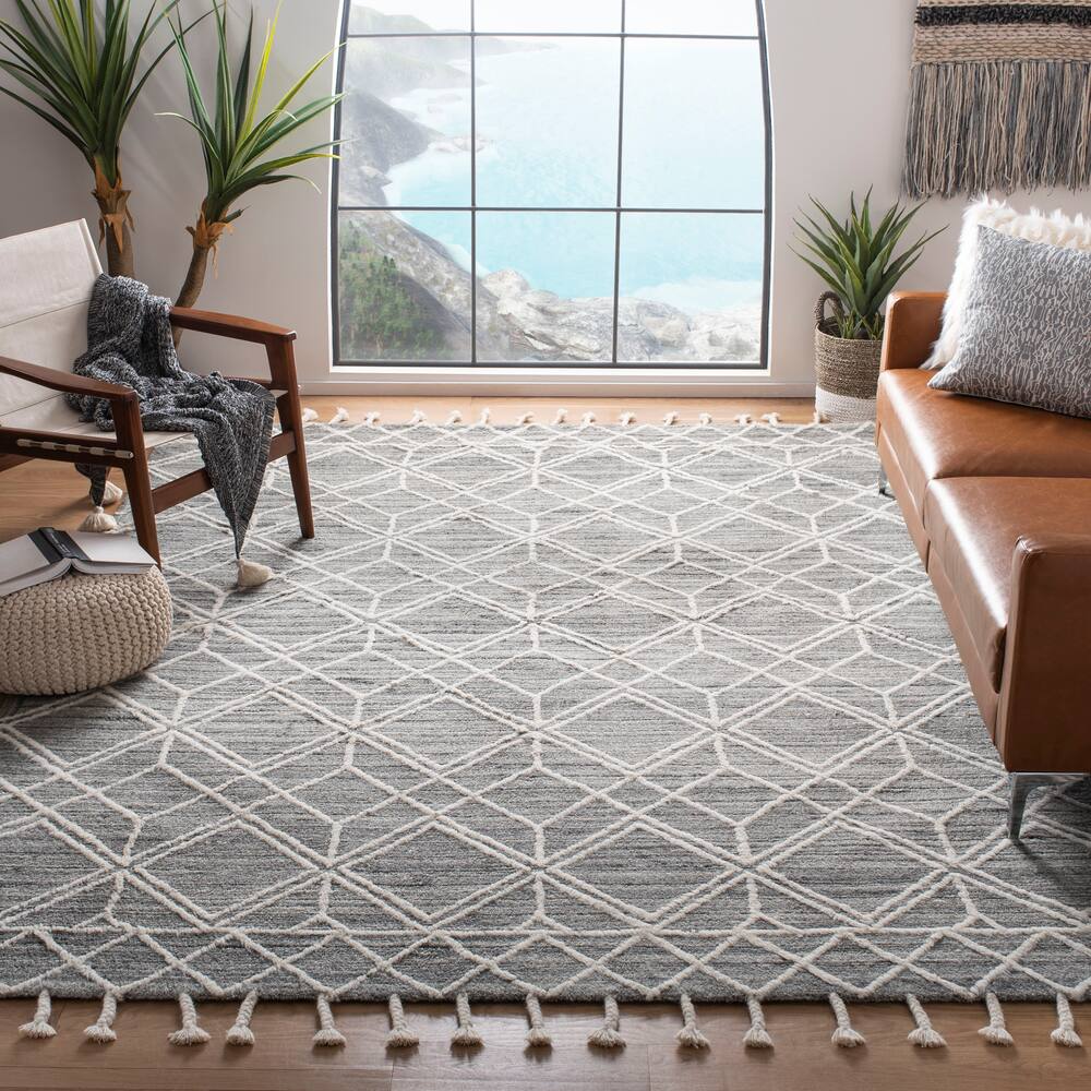 Safavieh Casablanca 459 Tassel Area Rug, Grey/Ivory