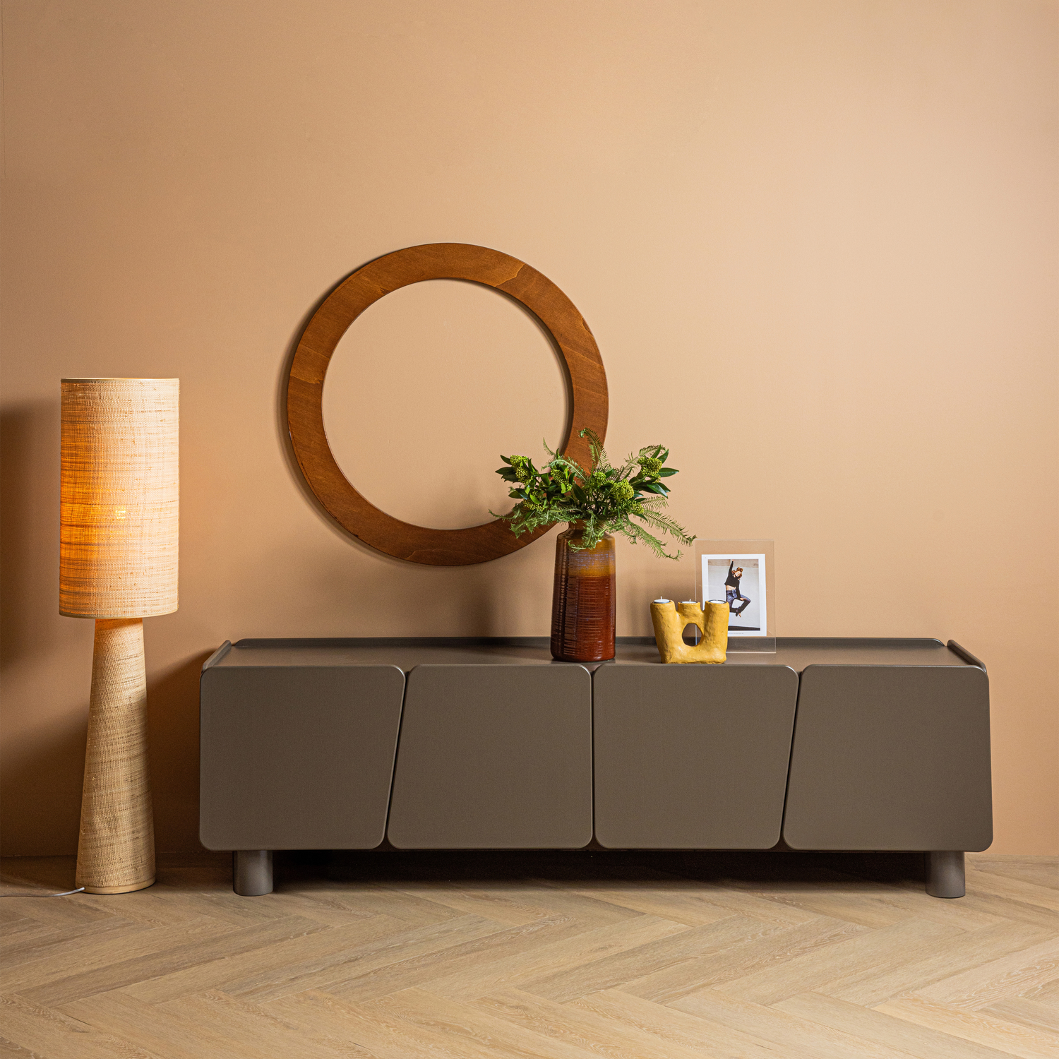 WOOOD Root Tv Meubel 200 CM - Grenen - Truffel Bruin - 58x200x45