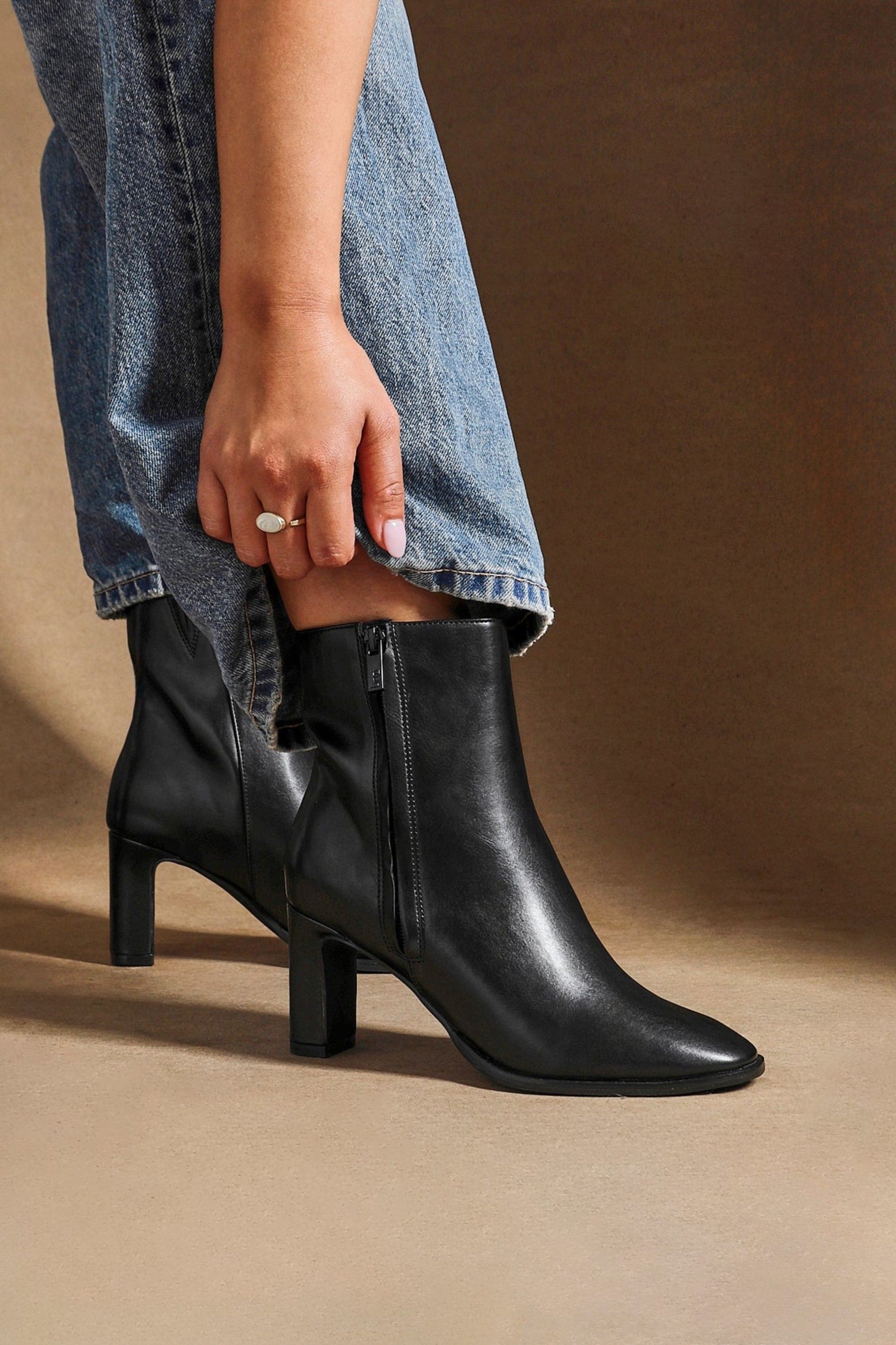 Linzi Jonas Black Faux Leather Block Heel Ankle Boot