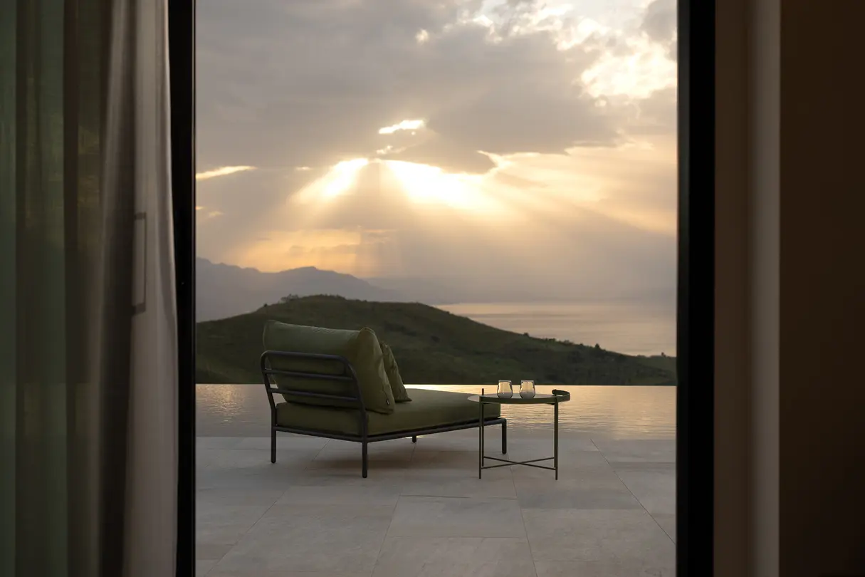 Lounge Level 2