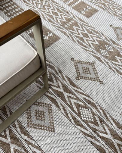 Sitaah Brown and Ivory Tribal Flatweave Indoor Outdoor Rug