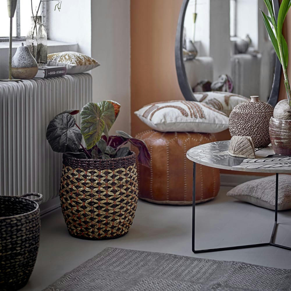 LAC - Table basse ronde en bois motif floral D80cm noir