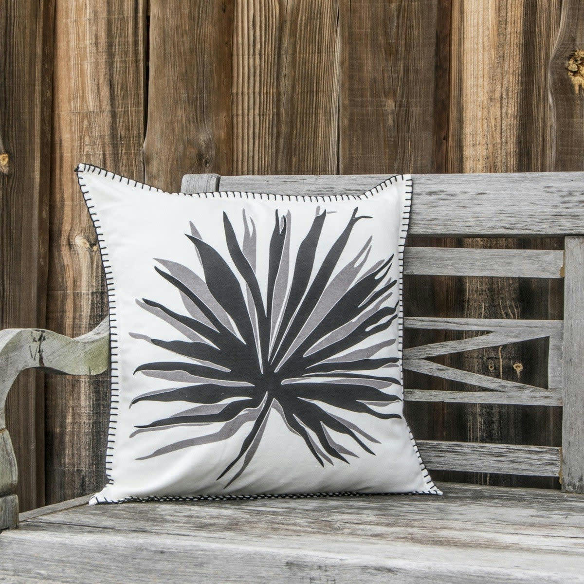 FLOWER POWER - Housse de coussin coton  50x50 noir