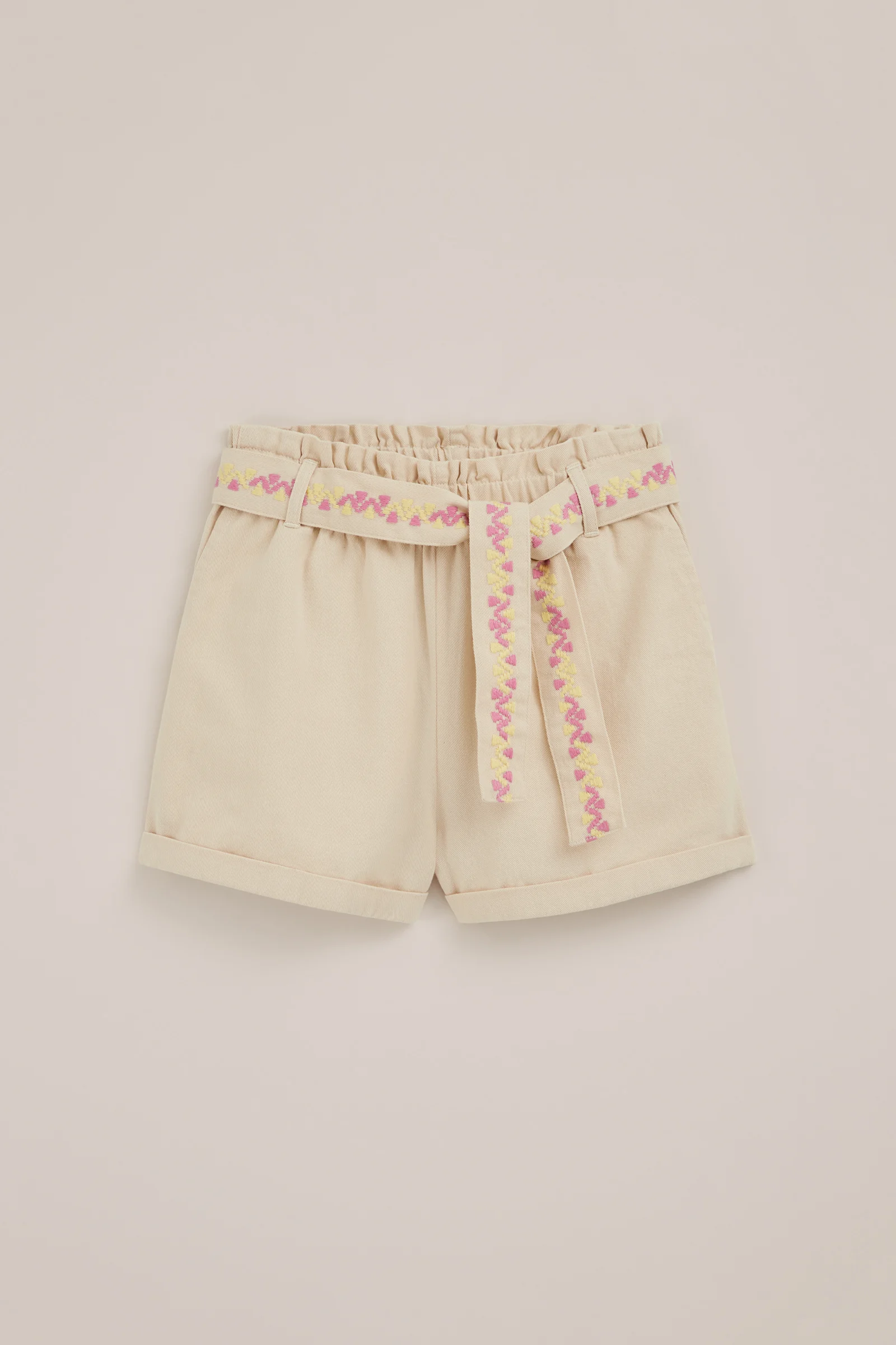 Meisjes short met embroideries