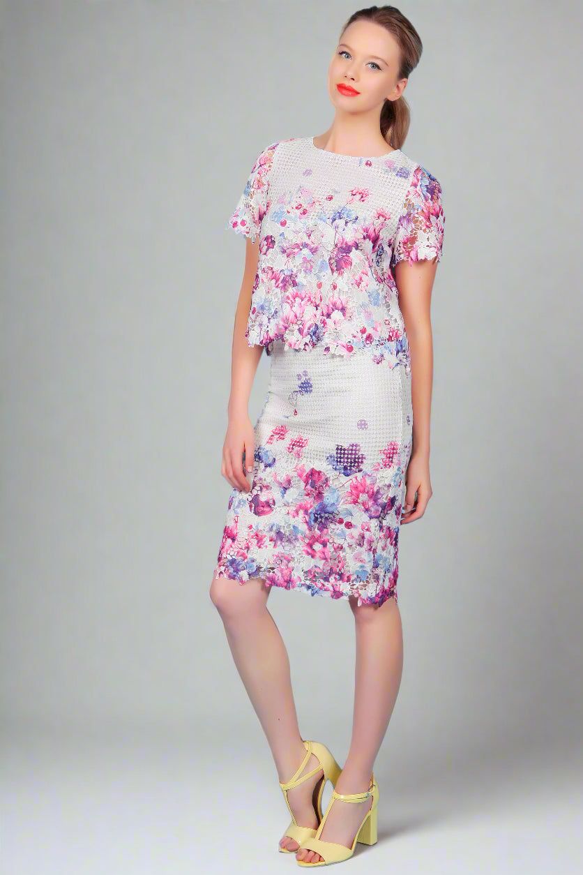 Cutie London Floral Lace Knee-Length Skirt with Back Slit