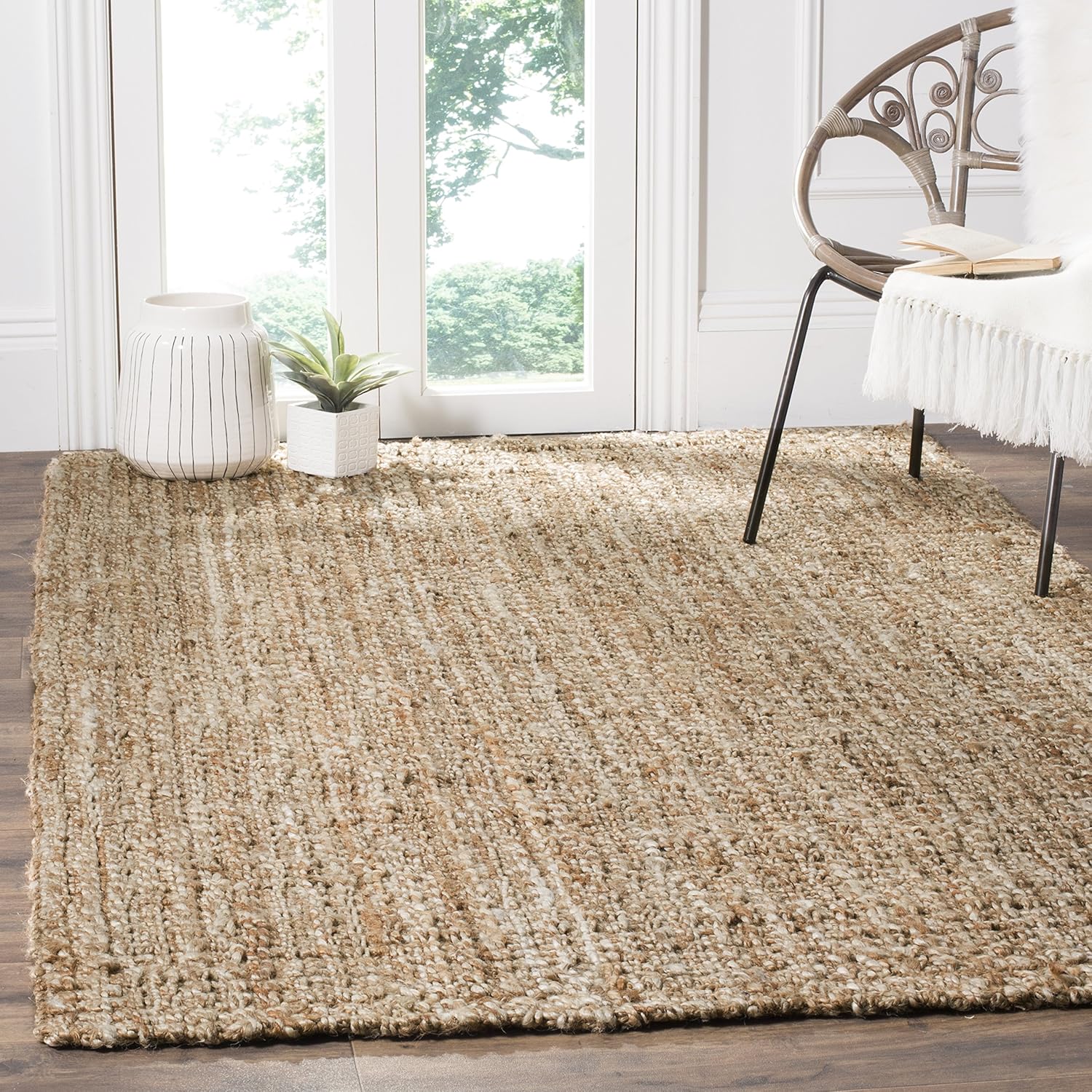 SAFAVIEH Natural Fiber Collection Area Rug - 9' x 12', Natural, Handmade Jute, Ideal for High Traffic Areas in Living Room, Bedroom (NF456A)