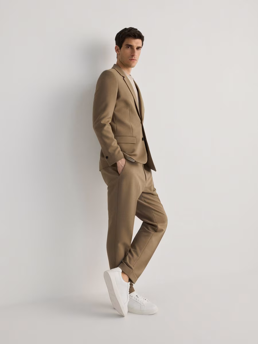 Carrot Trousers