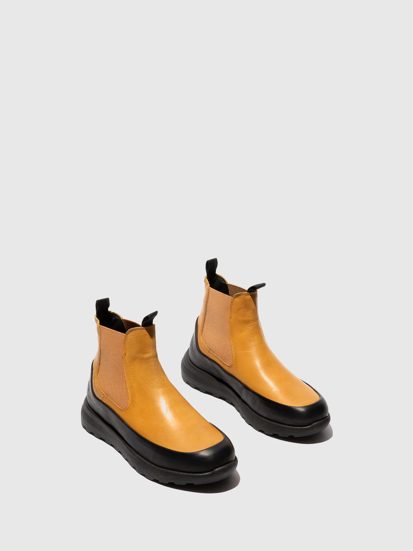 Botins Chelsea em Amarelo Preto