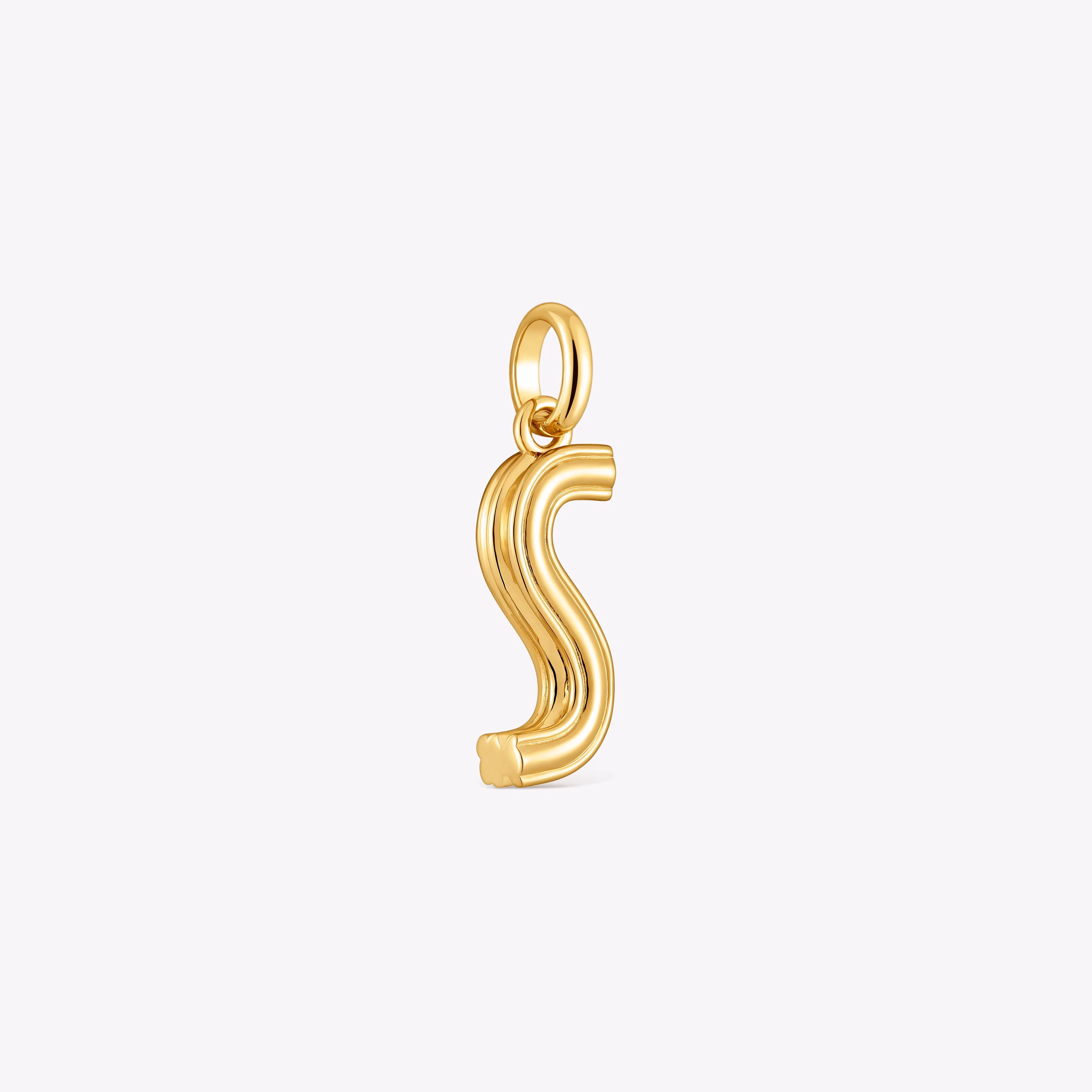 Colgante mediano letra S con baño de oro 18 kt sobre plata Alphabet
