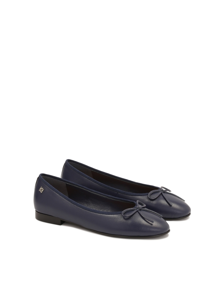 Navy blue natural leather ballerinas